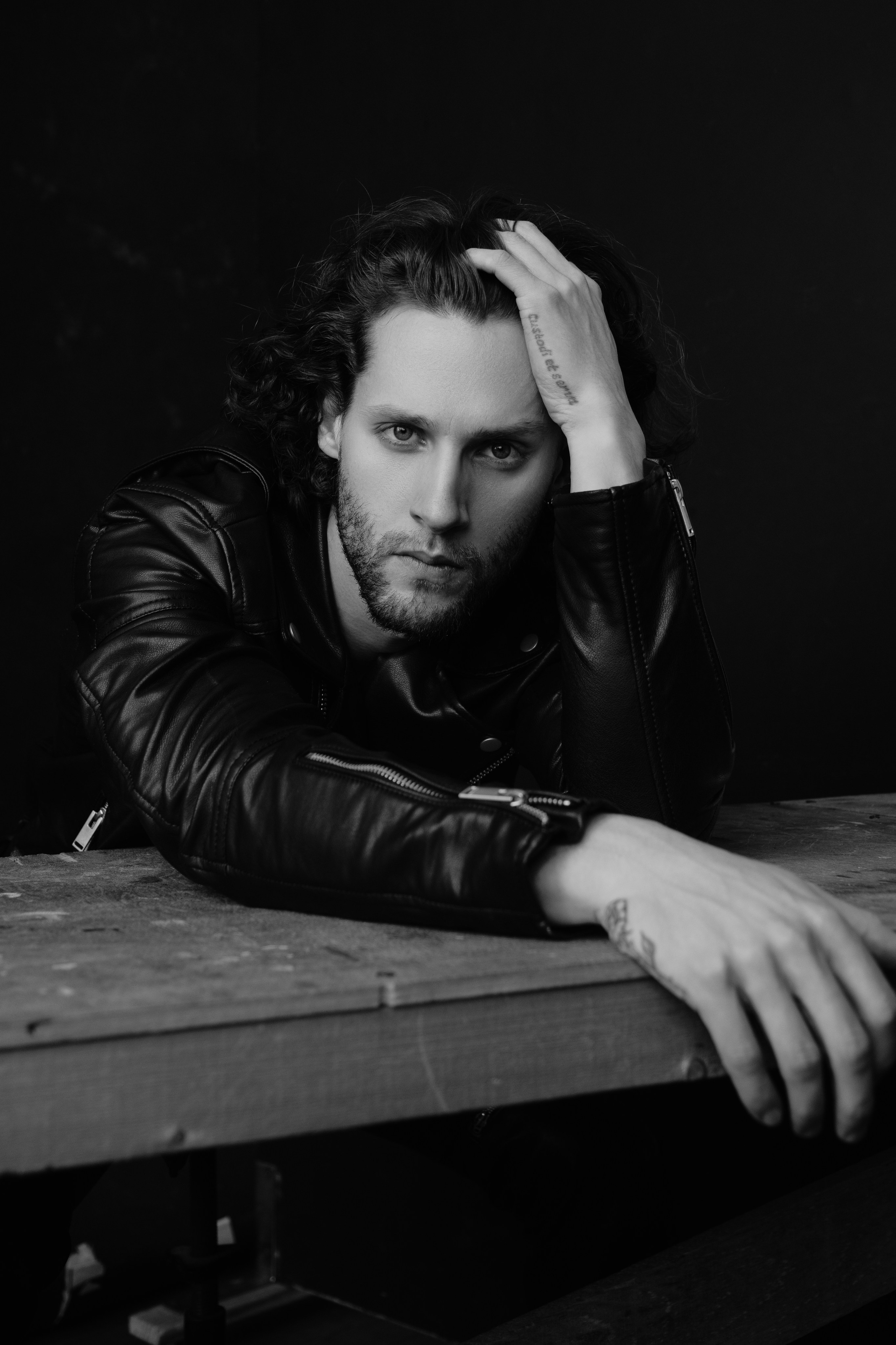 Антон. Портретный и уличный фотограф в Москве Таня Корнеева