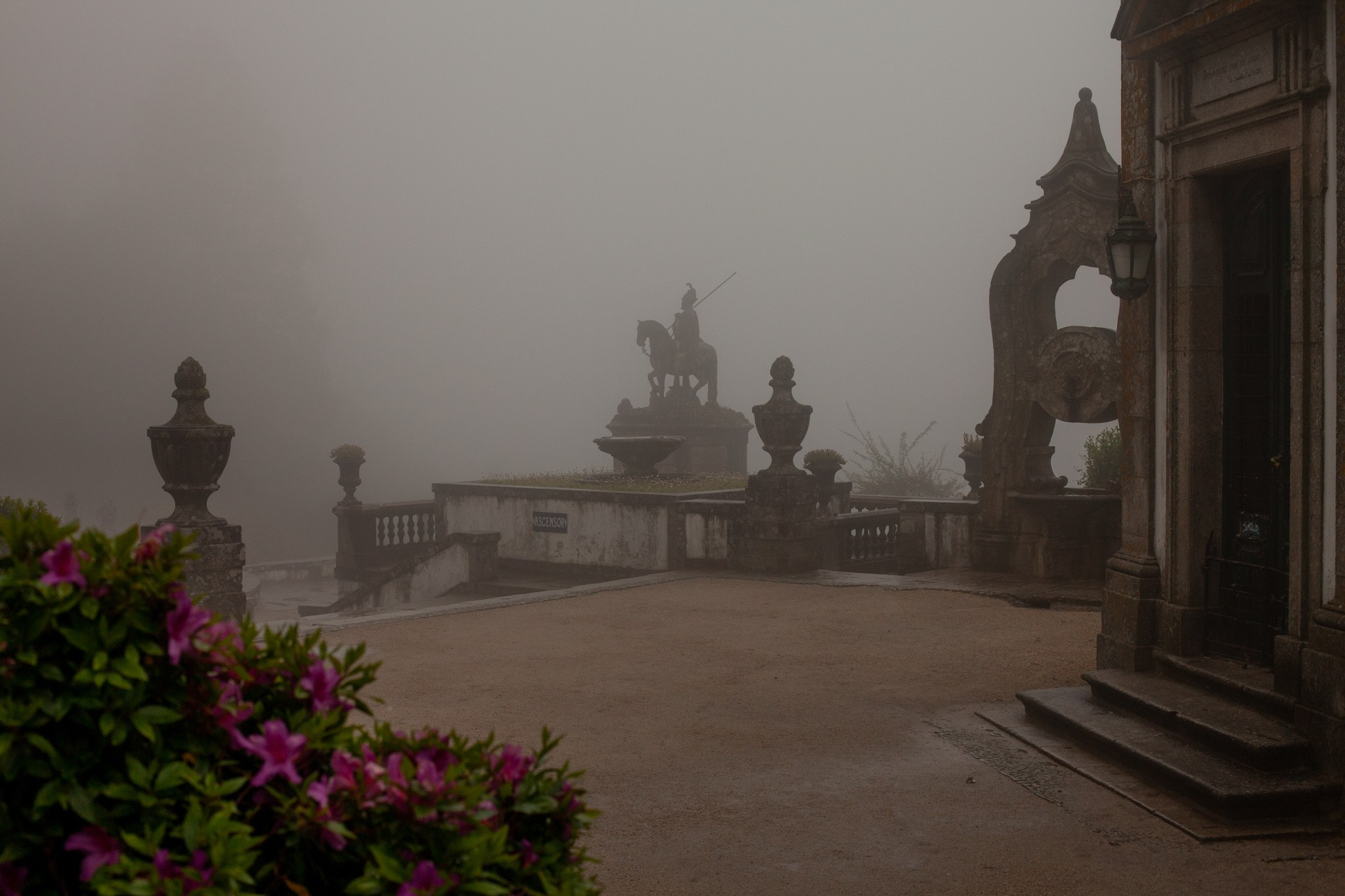 Portugal Santuário do Bom Jesus do Monte, португалия 2010. Фотограф Василий Буланов