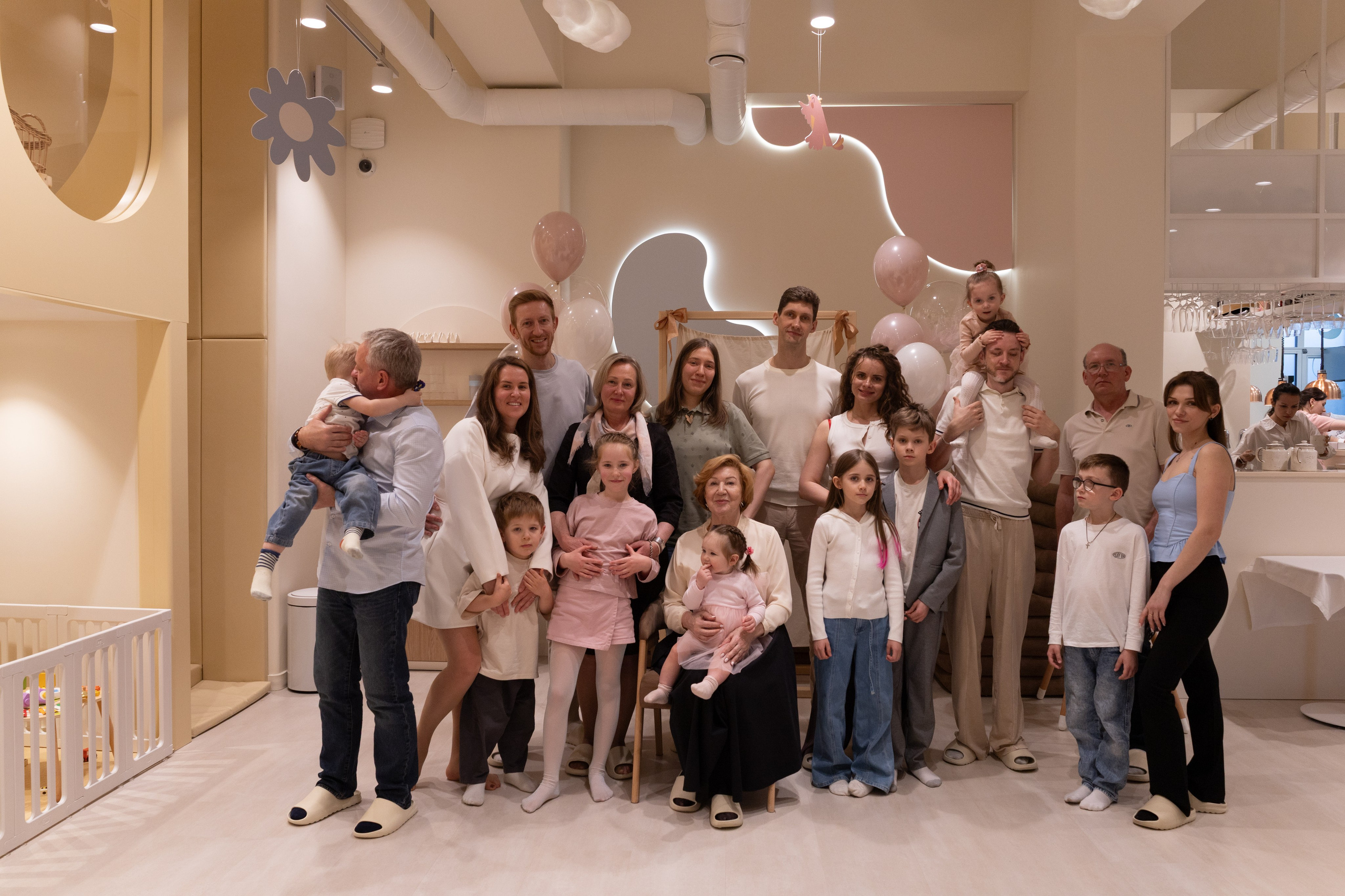 Перый Годик. Семейный фотограф в Санкт-Петербурге. Запечатление мгновений и ярких воспоминаний в Вашей жизни