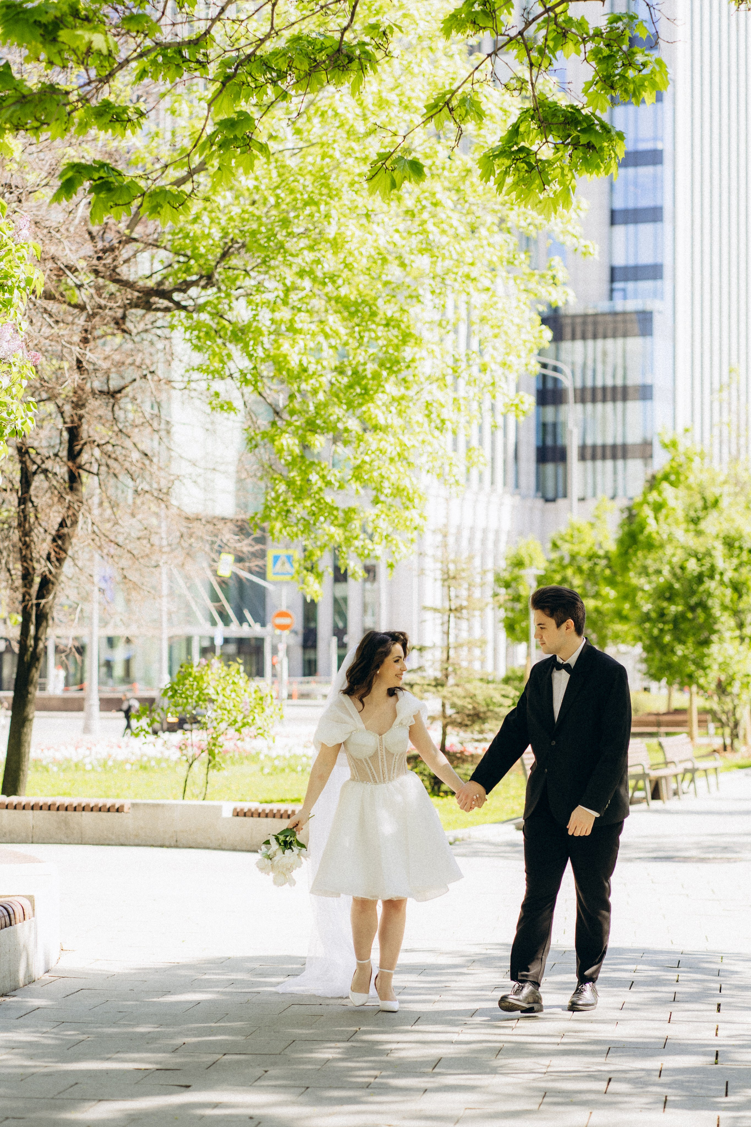 Свадебная фотопрогулка в Москве по центру города. Свадебный фотограф в Москве Анна Полушина