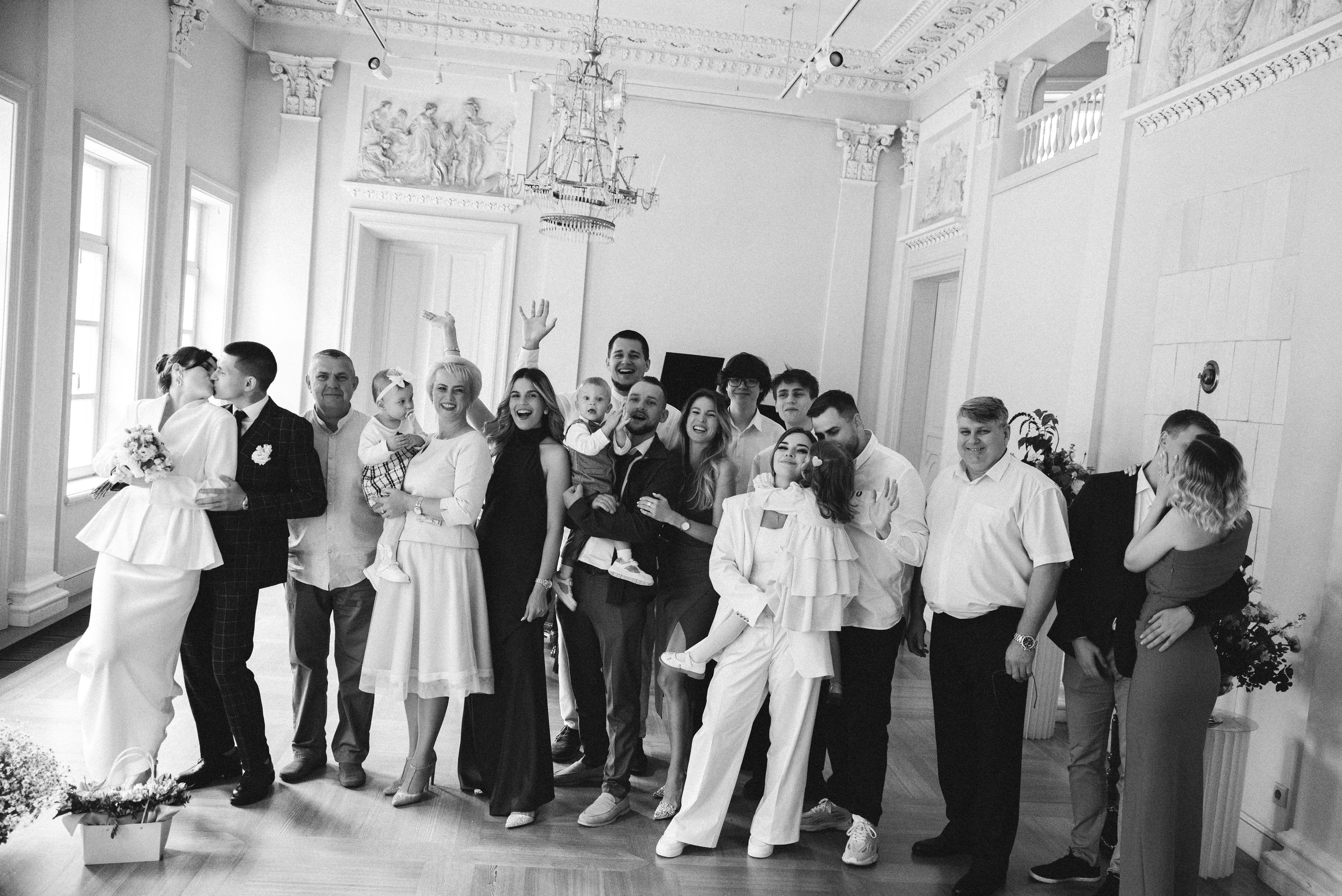 Евгений & Анастасия (отель/роспись). Свадебный, семейный, женский фотограф в Москве, Мытищах, Королёве Ксения Узилле