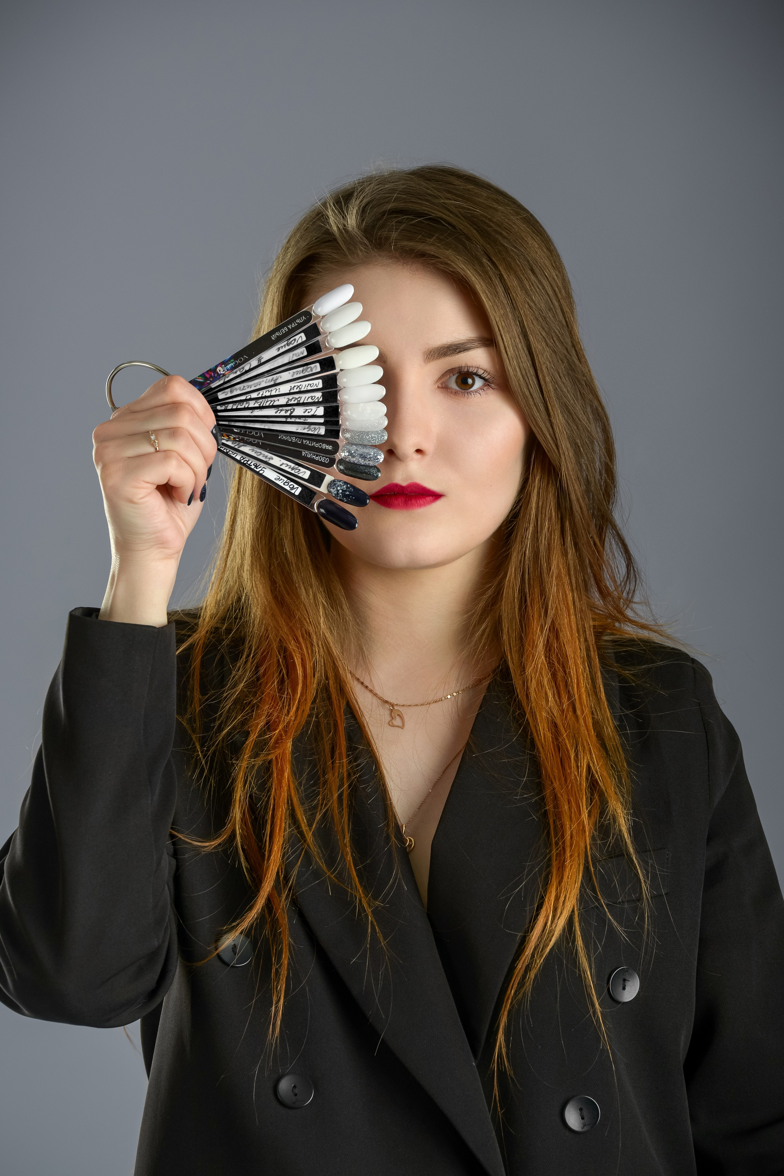 Студия красоты «Мата Хари». Татьяна Гойда портретный и семейный фотограф Ленск. Выпускные альбомы