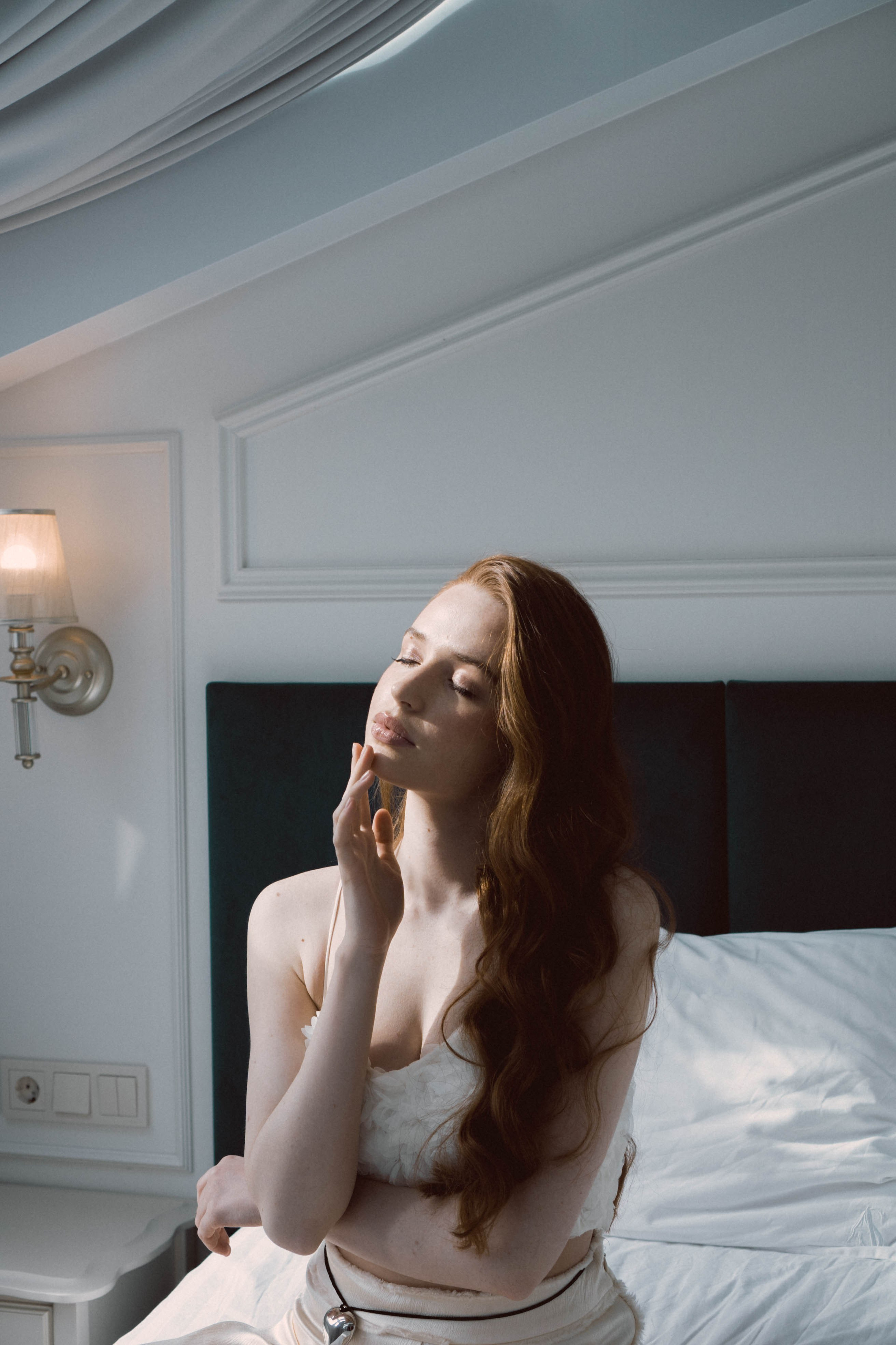 СВАДЕБНАЯ СЬЕМКА В ОТЕЛЕ. СБОРЫ ЖЕНИХА И НЕВЕСТЫ И ТАКЖЕ ТОР И ПОДГОТОВКА К ПРОГУЛКЕ. Профессиональный фотограф, Санкт-Петербург — Виктория Богомолова