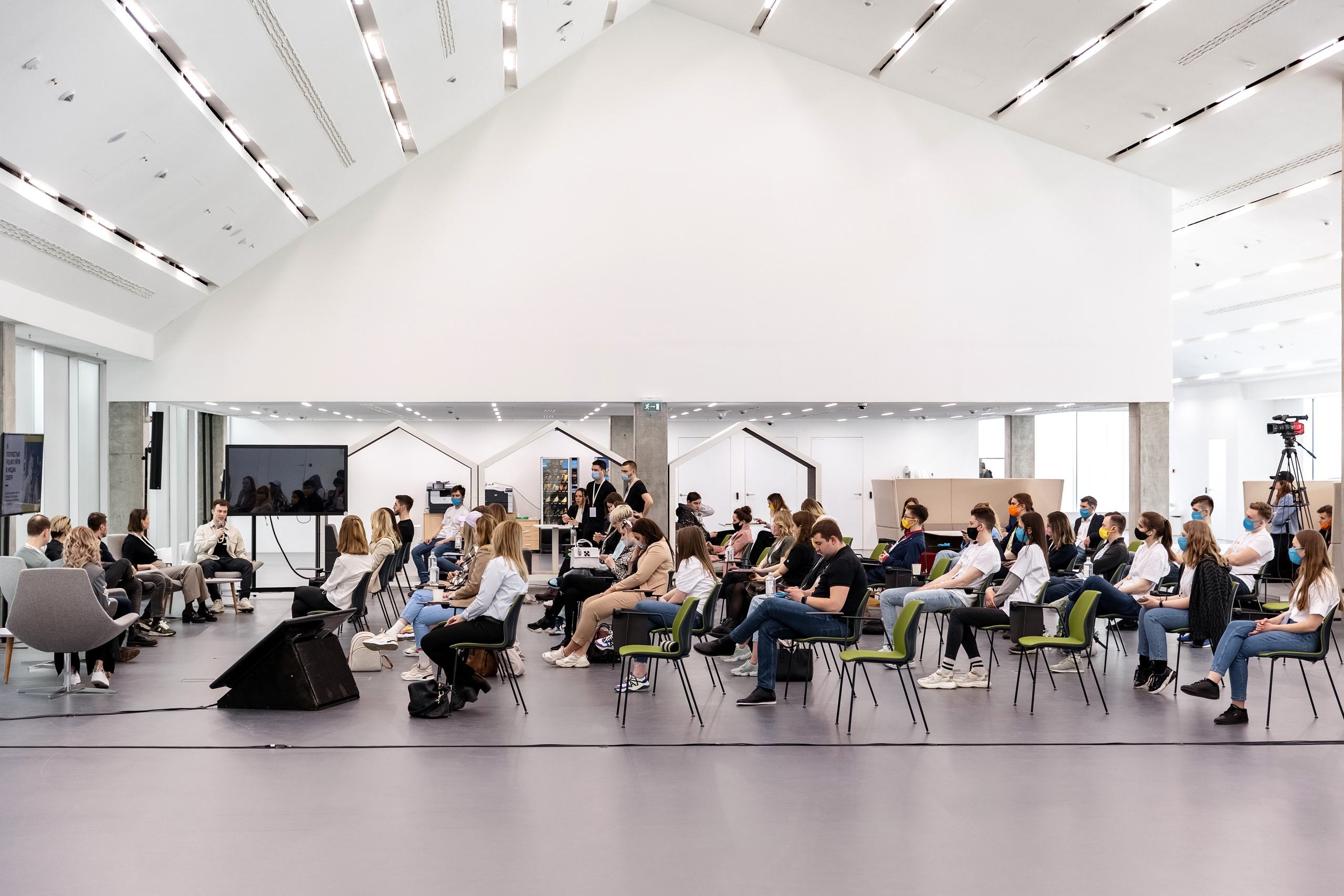 Youth RIGF. Сколково (1). Свадебный репортажный фотограф в Москве