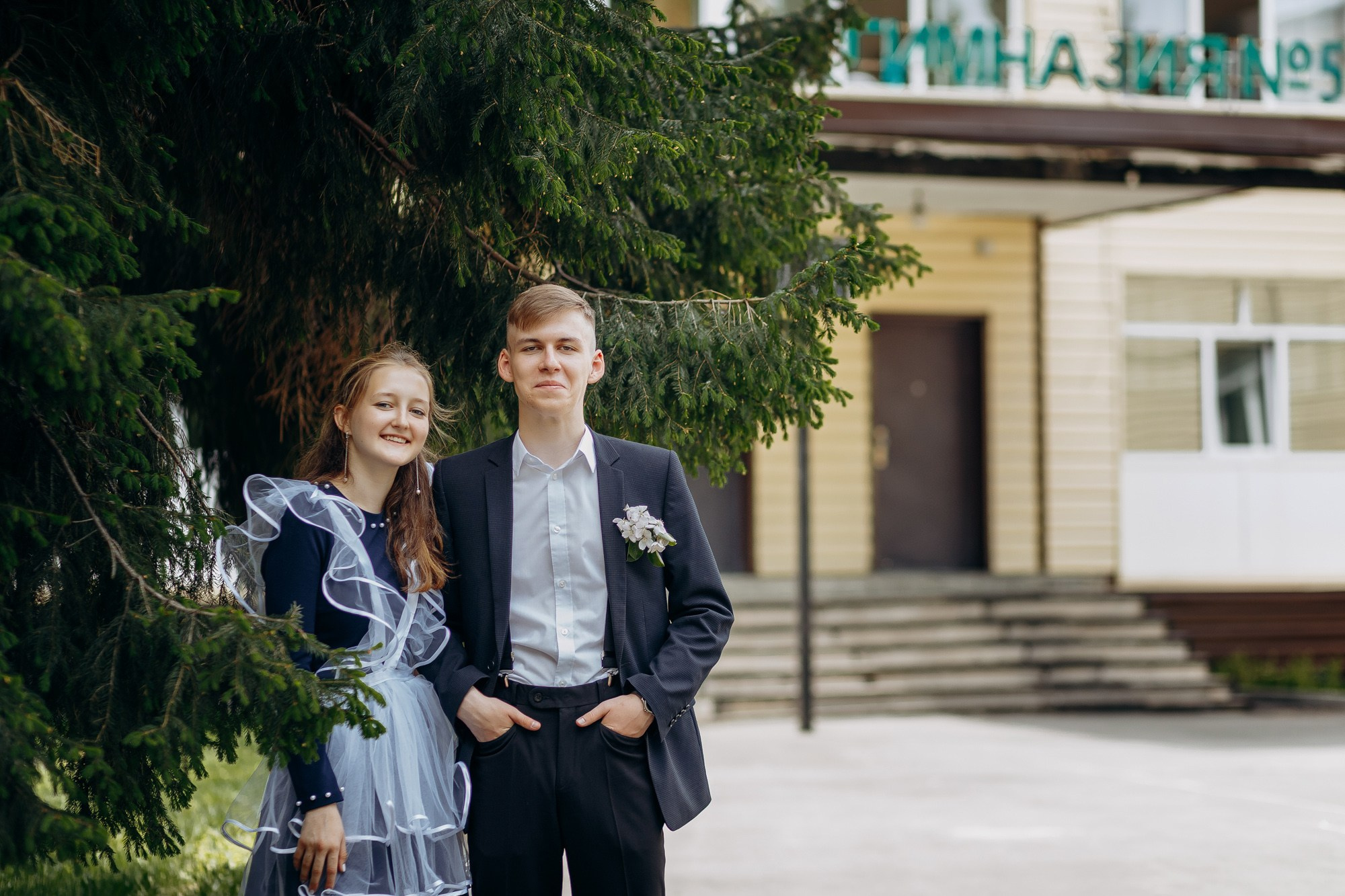 Выпускники Гимназия № 5 фотосессия в школе. Фотограф Барнаул Быстро-Качественно опыт 15+лет