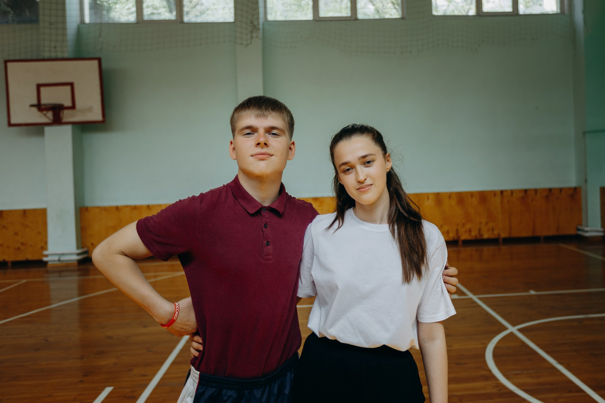 Выпускники Гимназия № 5 фотосессия в школе. Фотограф Барнаул Быстро-Качественно опыт 15+лет