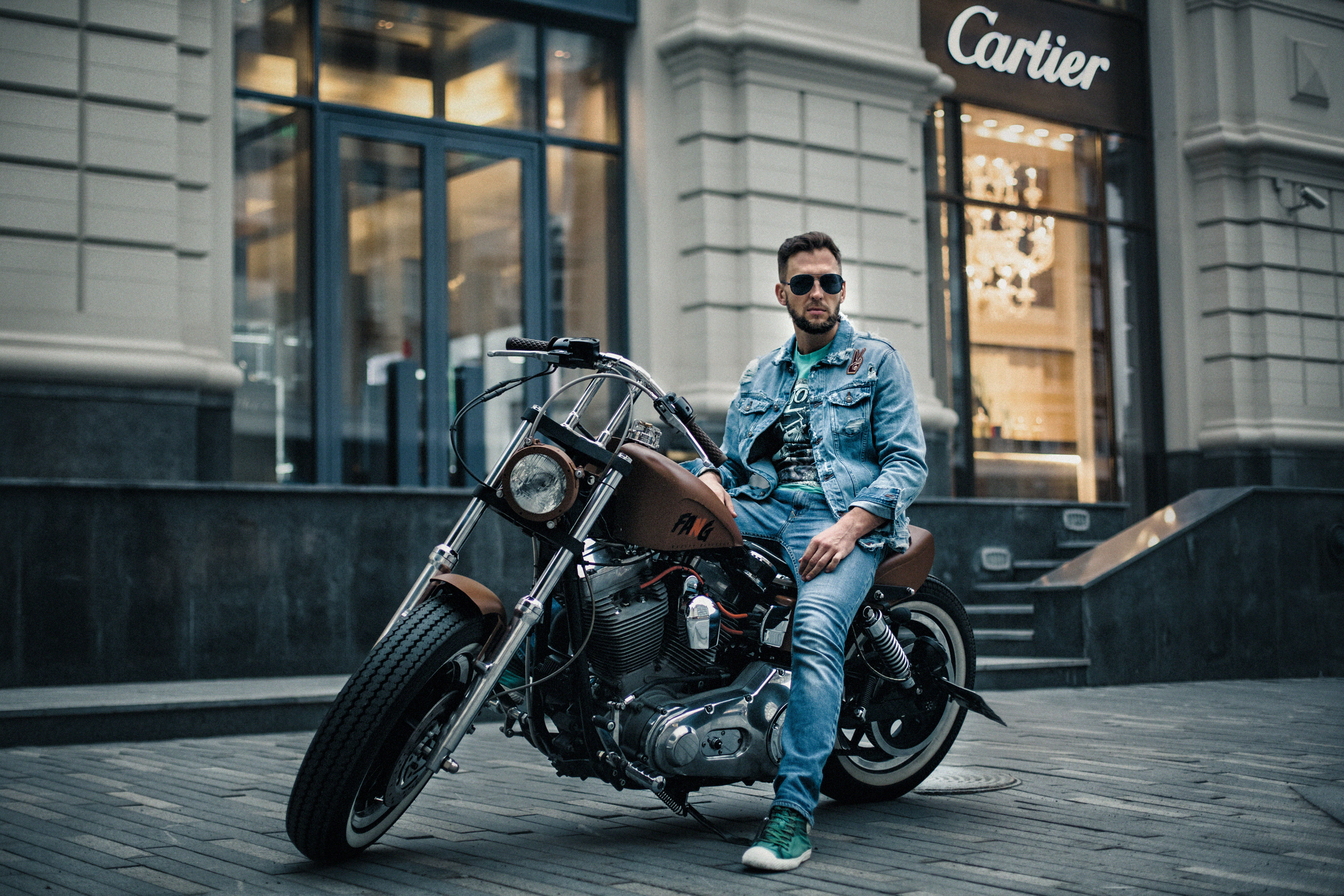 Мужская фотосессия с мотоциклом, фотограф Ксения Шекк. Свадебный и семейный фотограф Ксения Шекк Екатеринбург