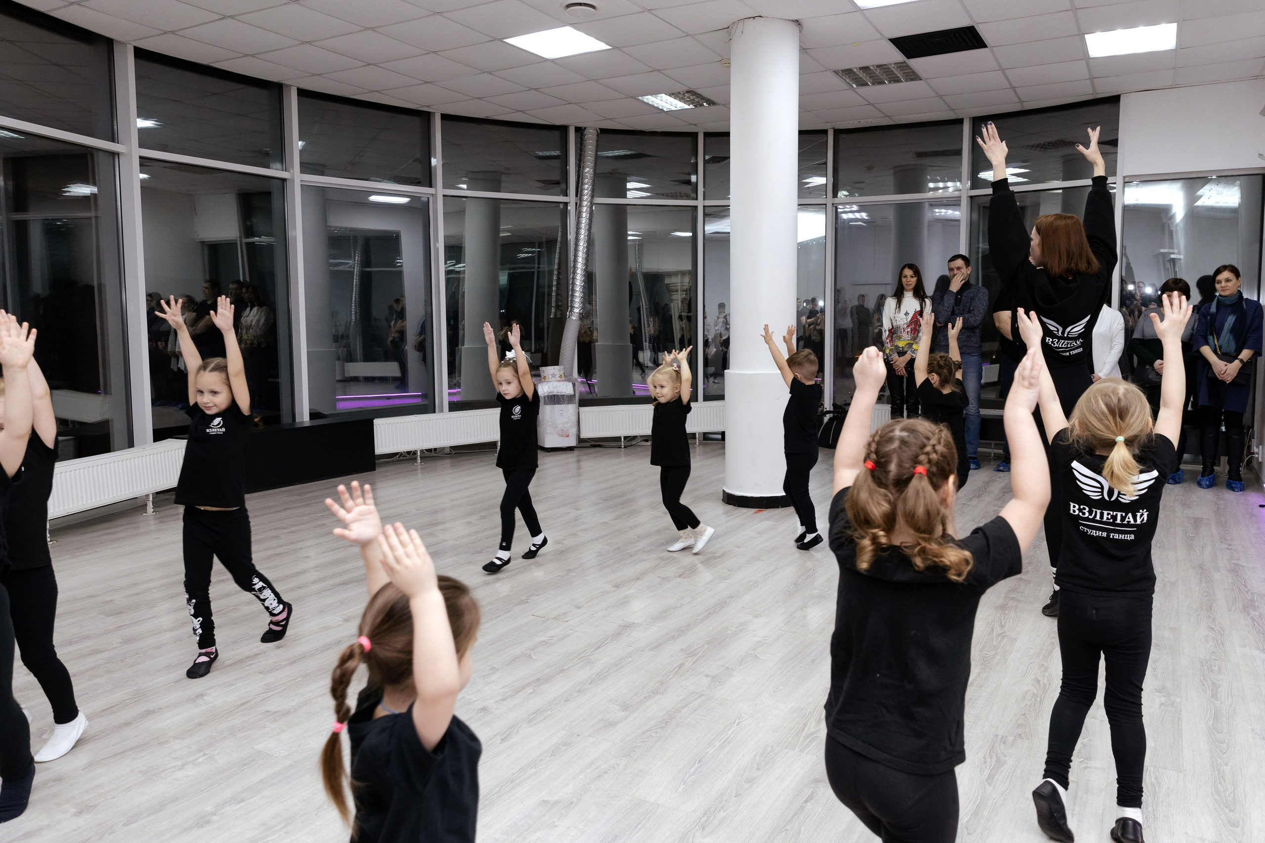 Студия «Взлетай». Открытый урок. Семейный фотограф — Макс Белогрудов