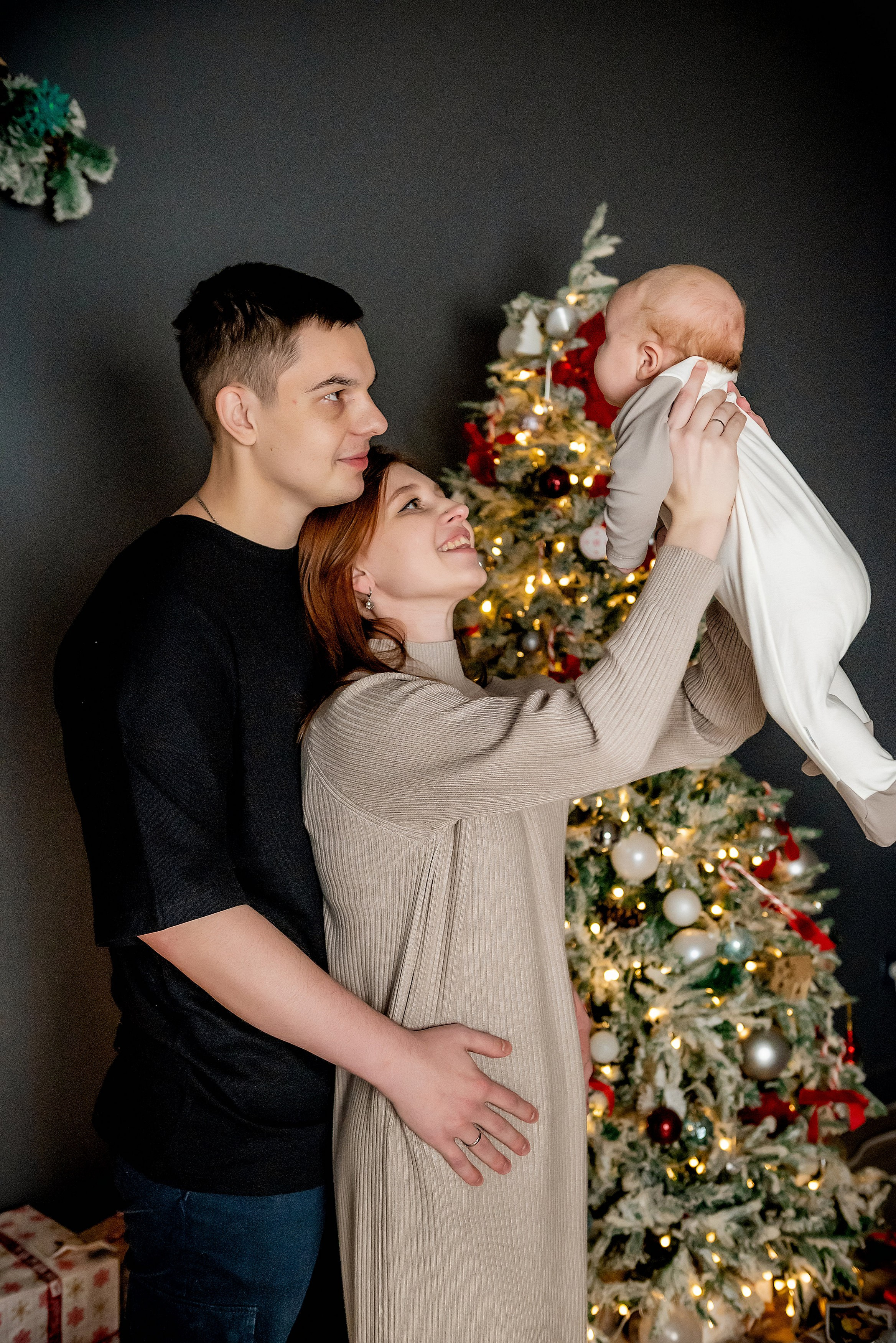 Портфолио фотографа: Новогодние фотосессии — Идеи, примеры и вдохновение для ваших праздничных кадров