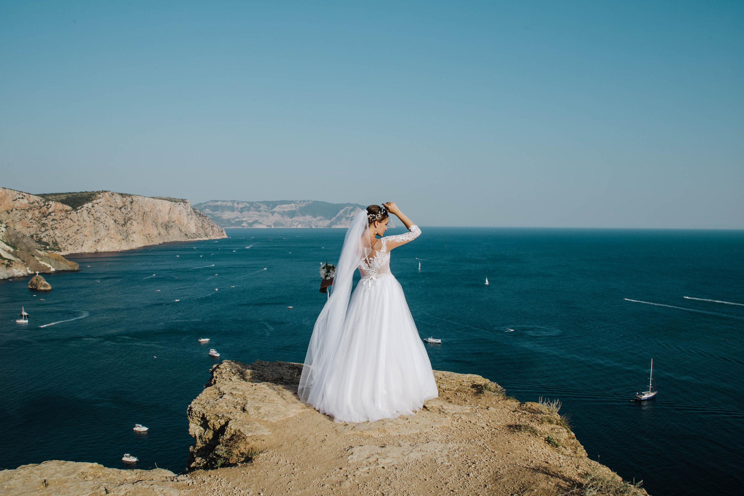 Татьяна & Артём. Свадебная фотосессия Воронцовский дворец и мыс Фиолент. Свадебный и контент фотограф в Севастополе и Крыму Марина Данилова