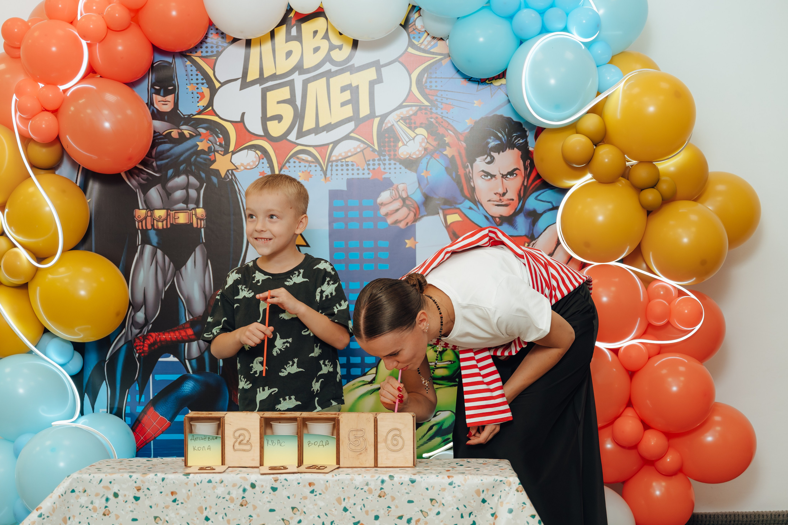 Праздник Льва в Мультифокс. Детский и семейный фотограф Катерина Мишина