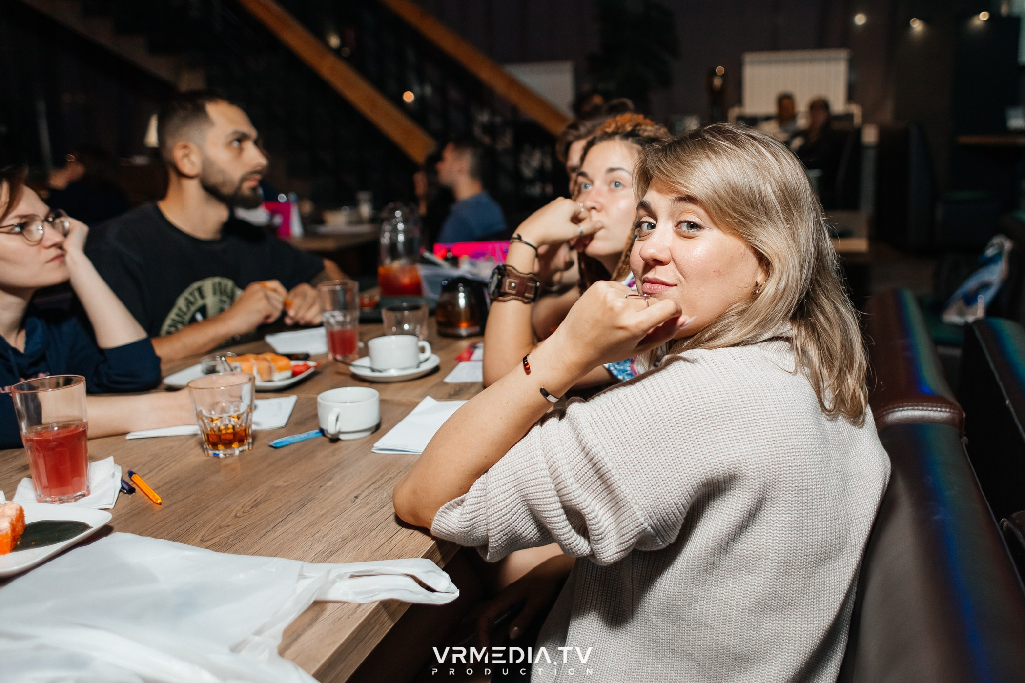 WoW QuiZ в баре «Друзья»