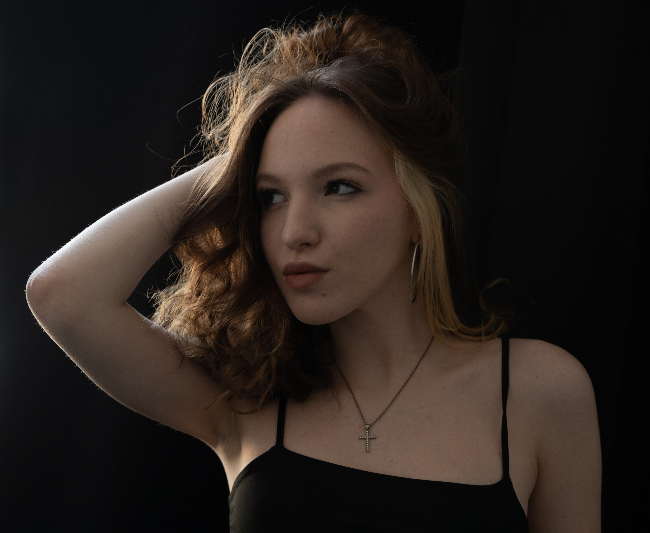 Женская фотосессия в студии в Москве. Портретный фотограф в Москве Казьмина Олеся