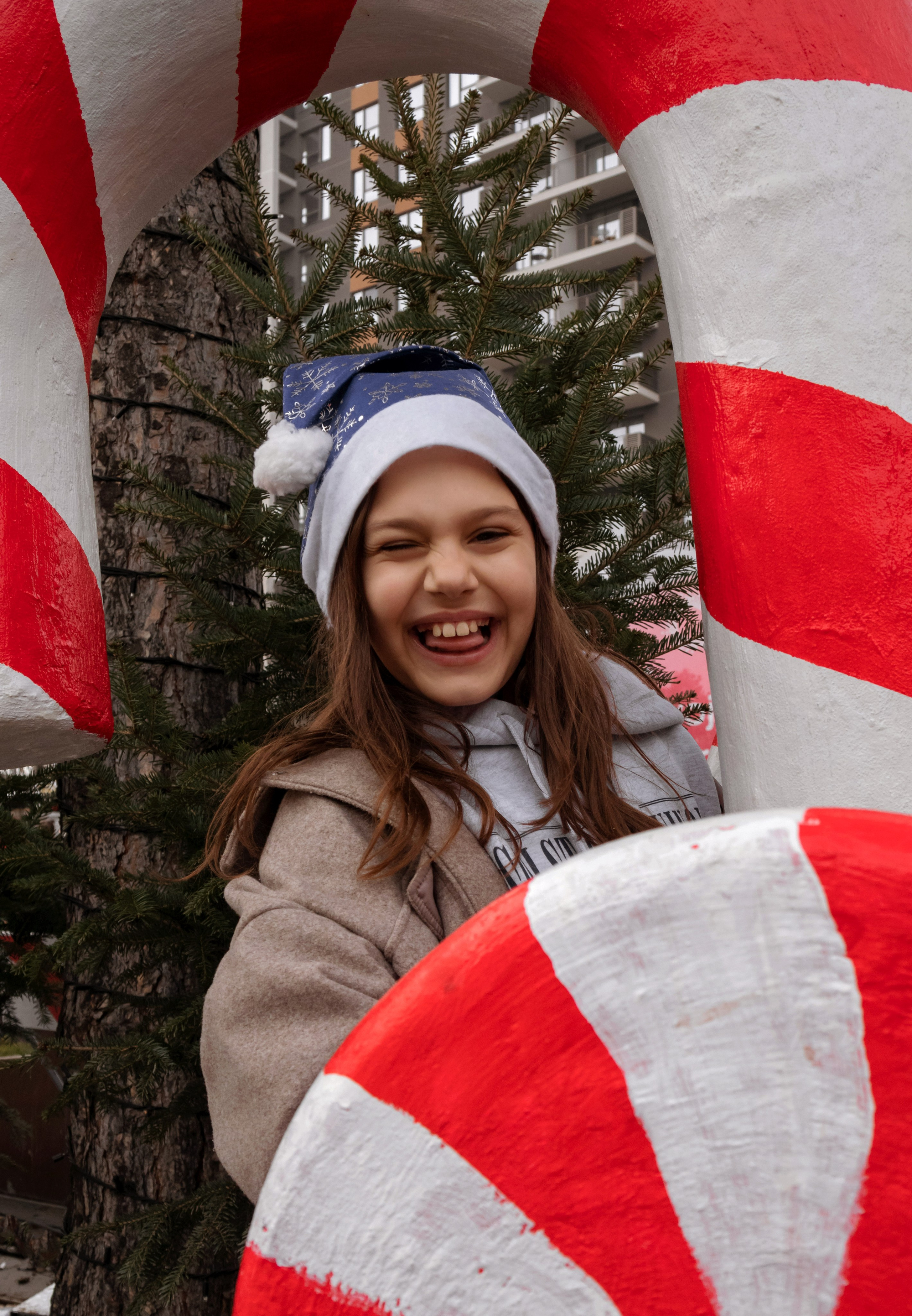 New year photosession for kids and friends. Portrait photographer in Tivat Montenegro Katerina Kirsanova
