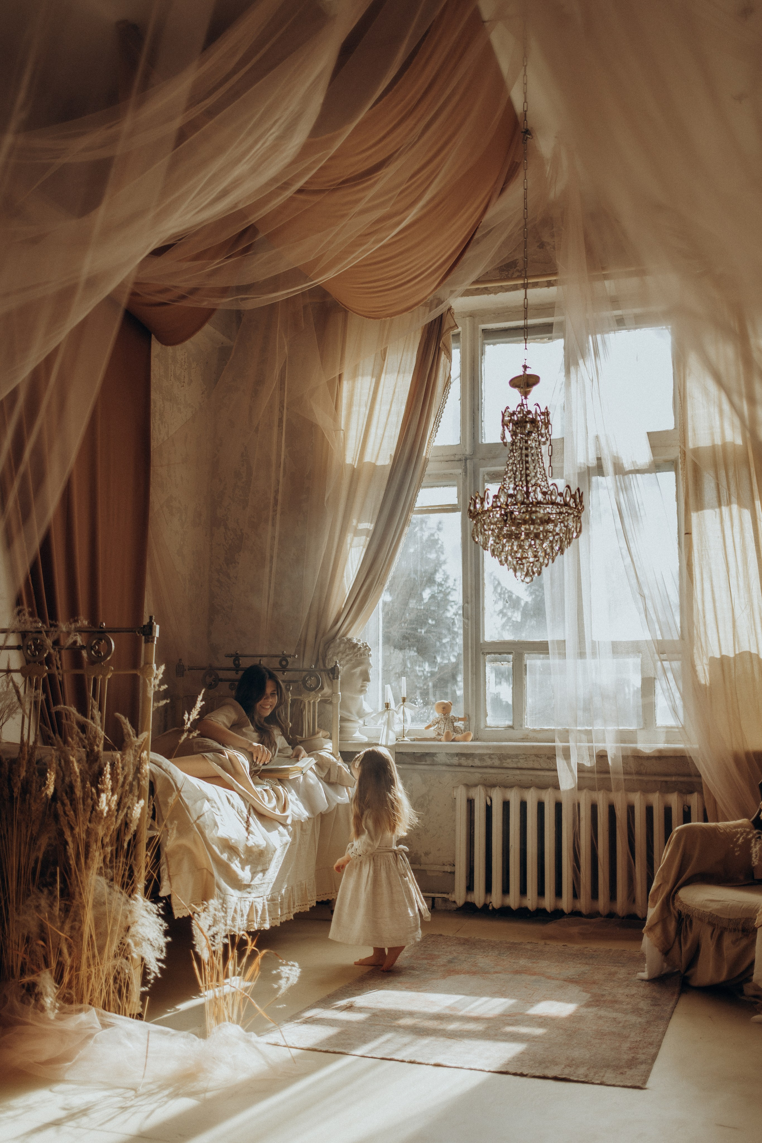 Материнство в студии FTH. Фотограф на первый годик, семейный и детский фотограф в Новосибирске