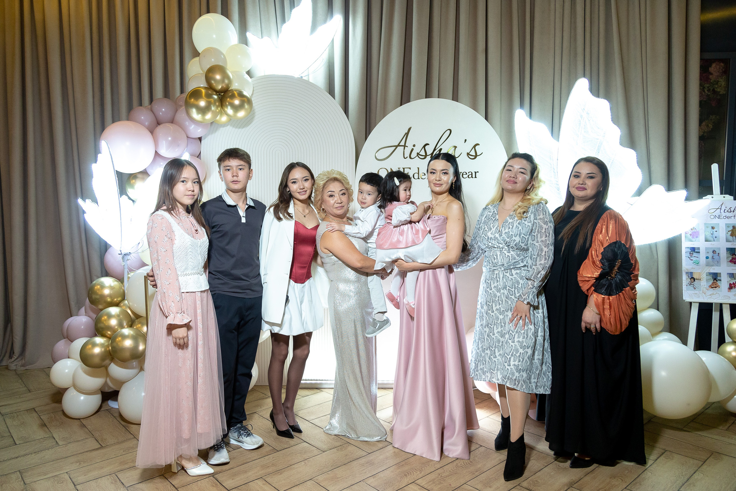 Айше 1 годик. Свадебный фотограф в Алматы Айгерим Верба