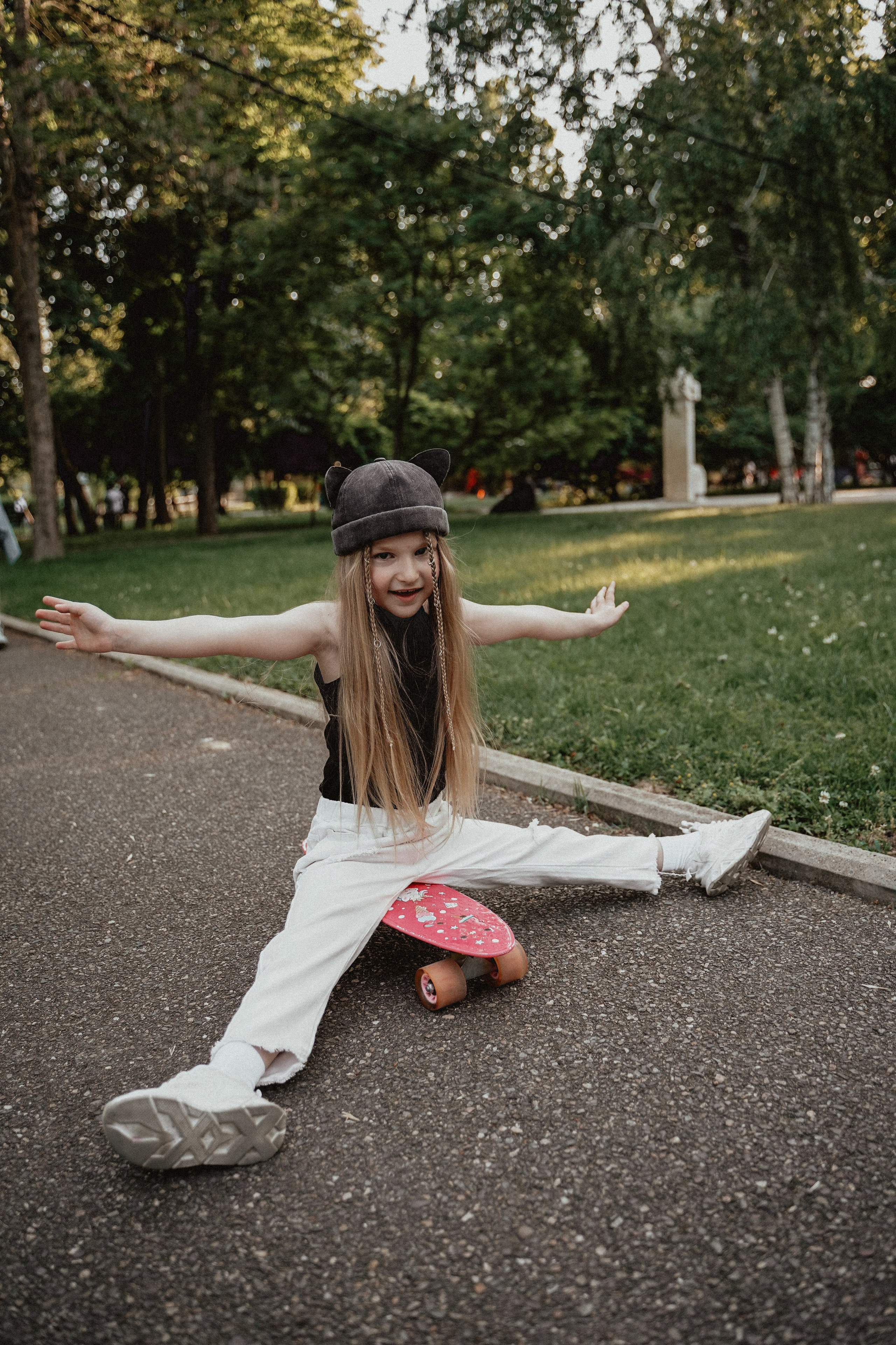 Семейная фотосессия со скейтом и самокатом. Семейный и женский фотограф в Краснодаре Анастасия Приймак