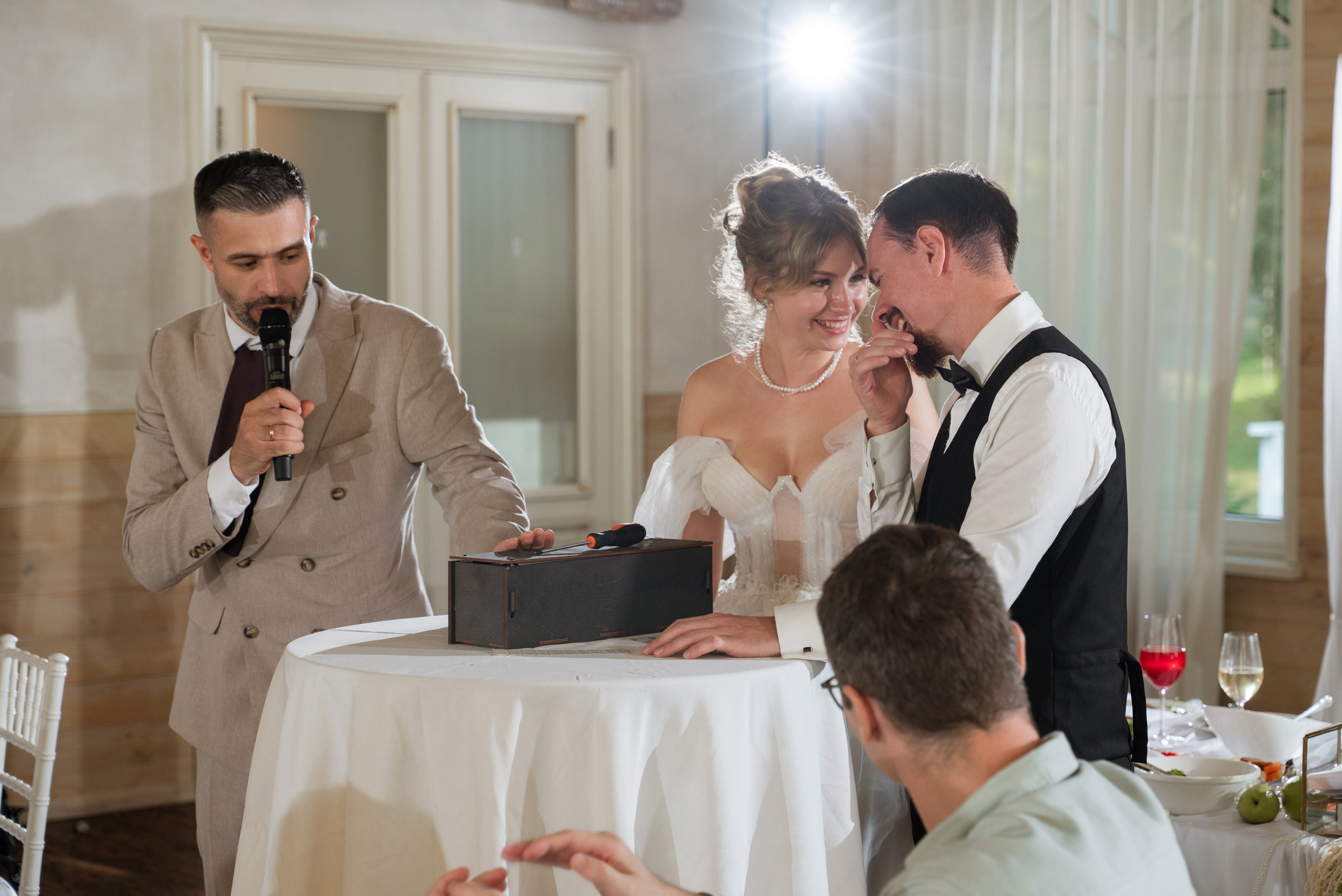 Роман и Таисия | 05.08.25. Свадебный фотограф в Санкт-Петербурге Владислава Тюльпина