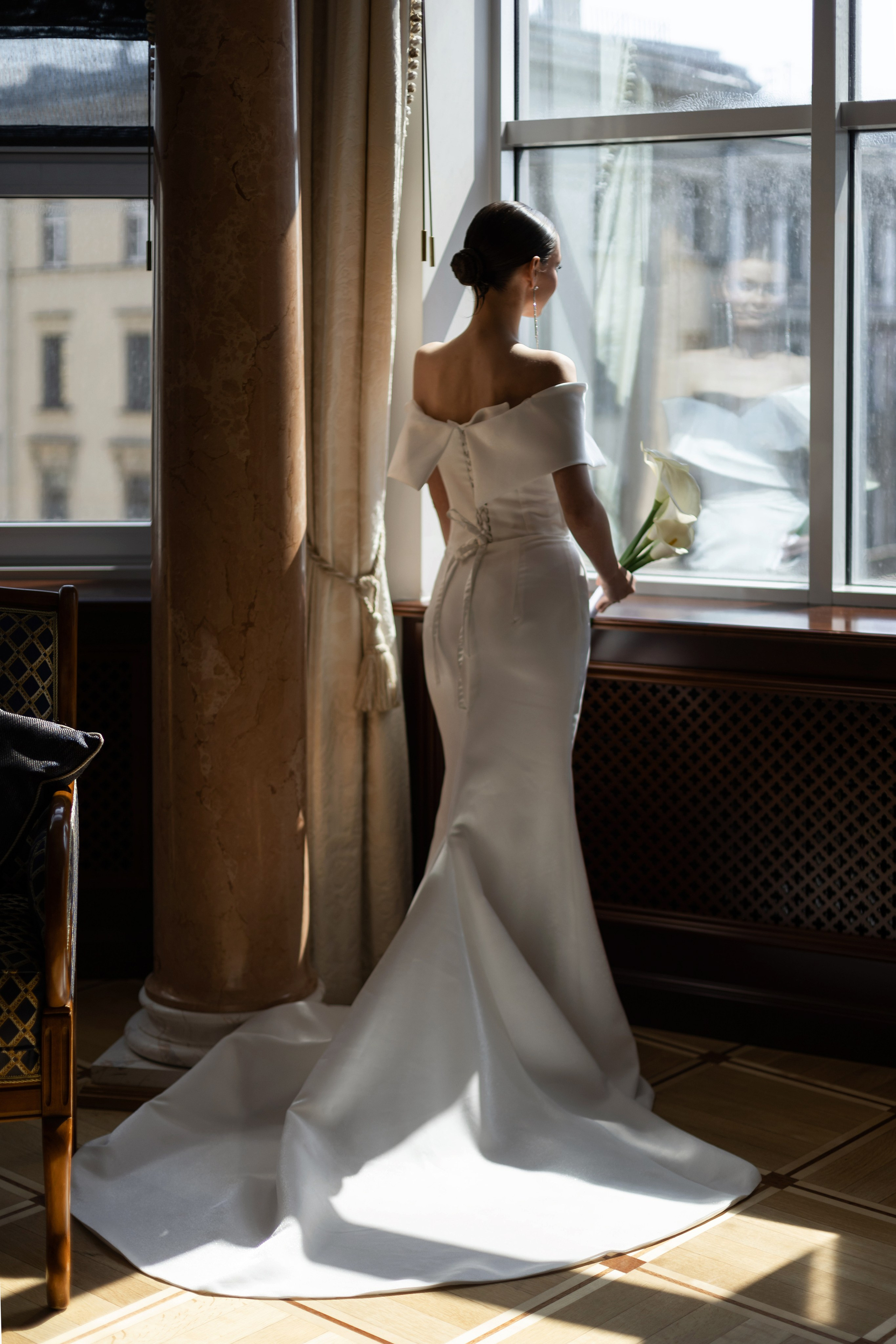 Свадебная съемка в отеле. Свадебный и портретный фотограф в Санкт-Петербурге Надежда Чечулина