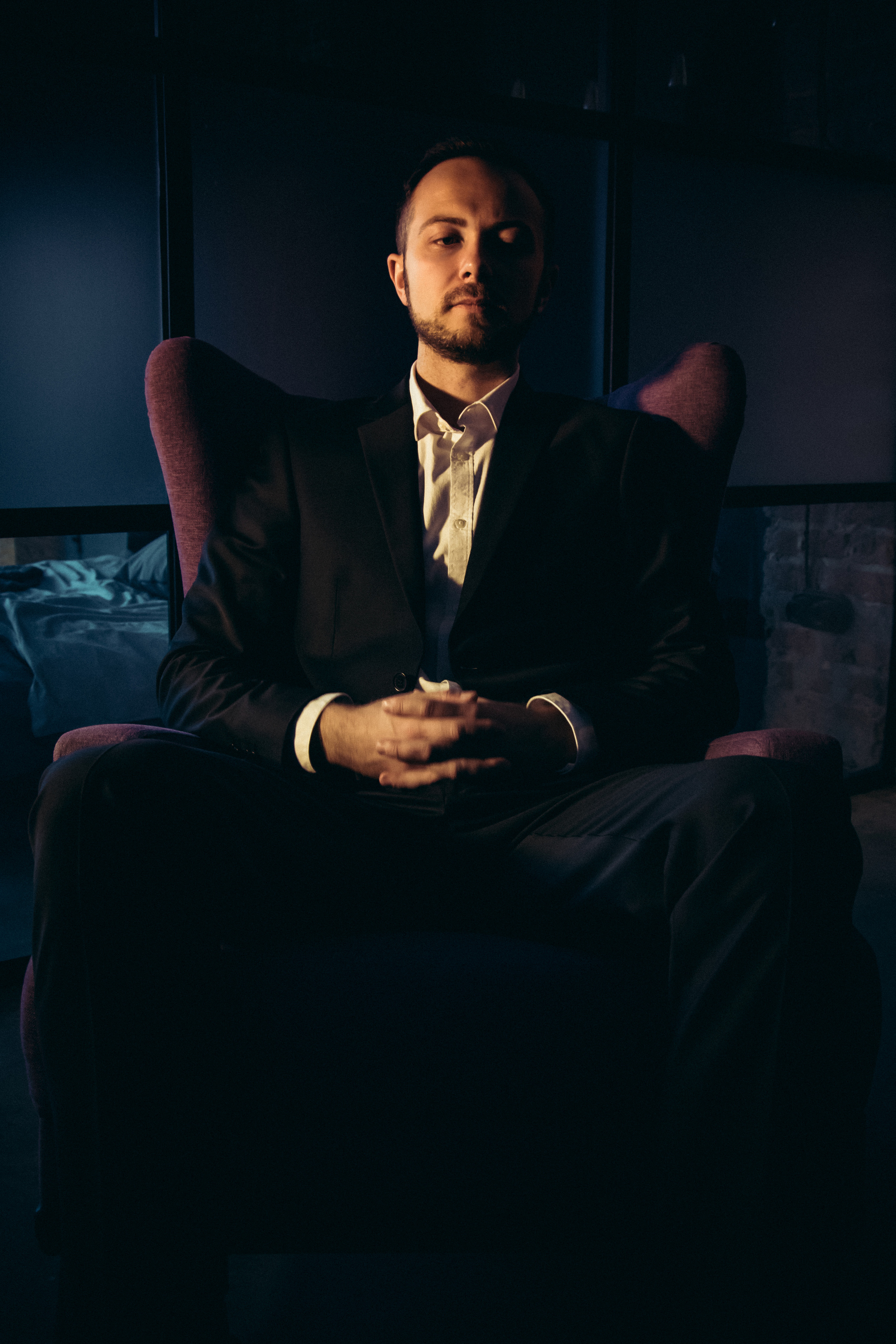 Креативная тематическая индивидуальная портретная съёмка. Фотограф Екатеринбург для вас или вашего бренда