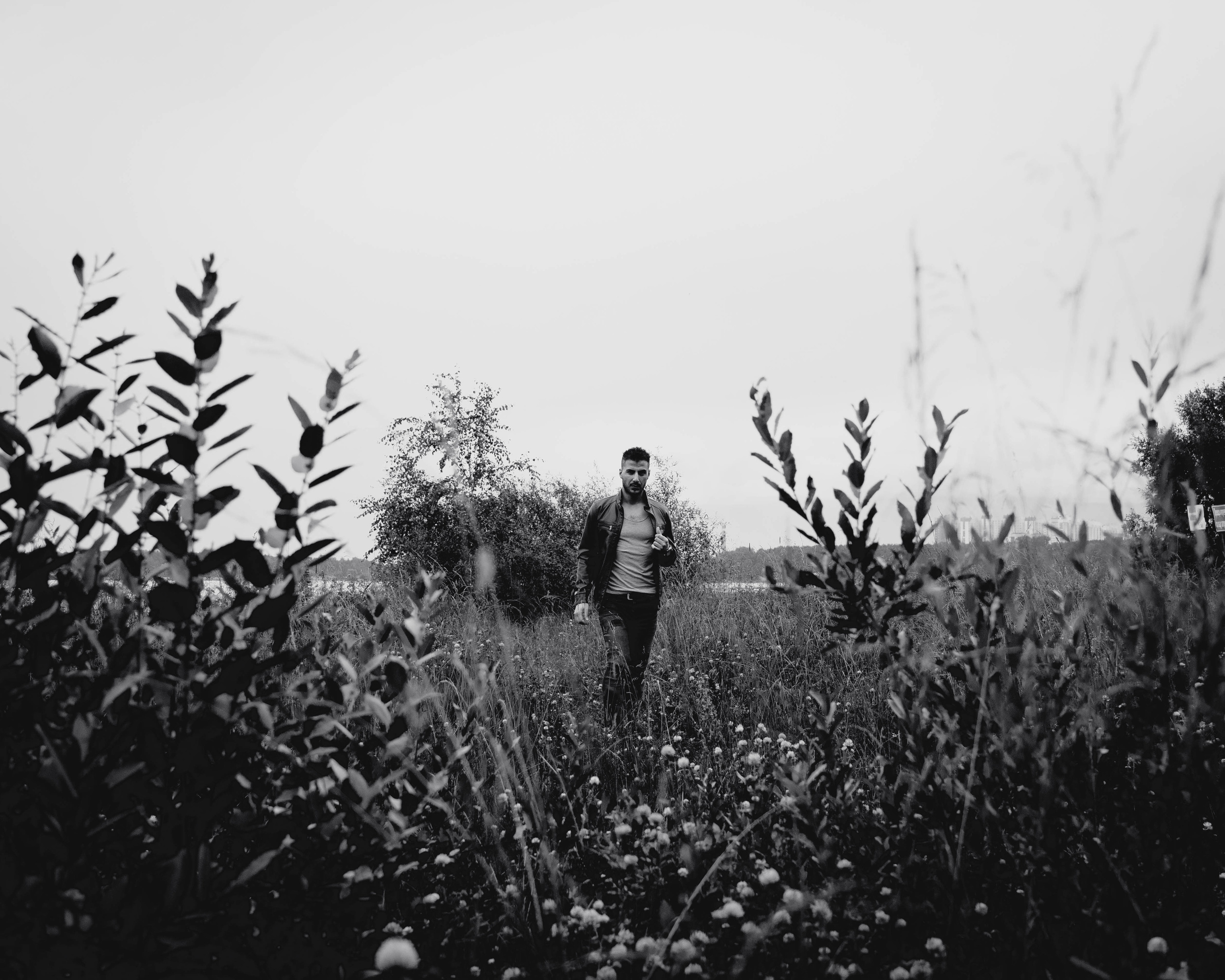 Креативная тематическая индивидуальная портретная съёмка. Фотограф Екатеринбург для вас или вашего бренда