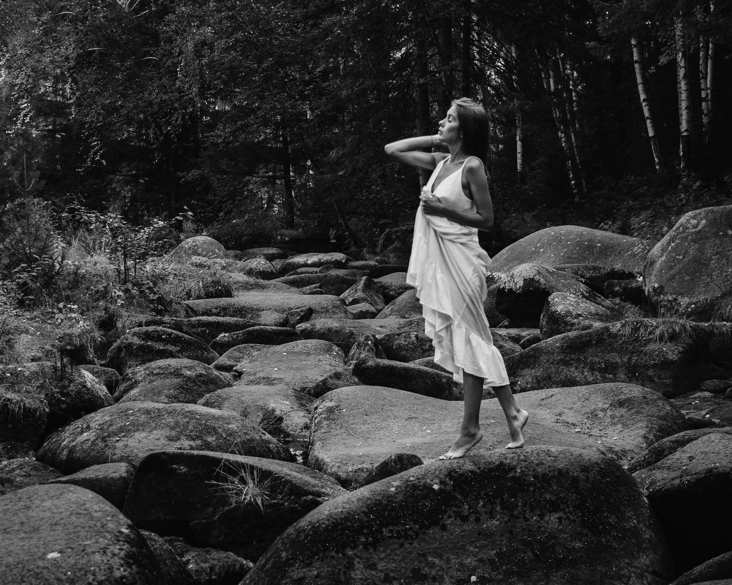 Креативная тематическая индивидуальная портретная съёмка. Фотограф Екатеринбург для вас или вашего бренда