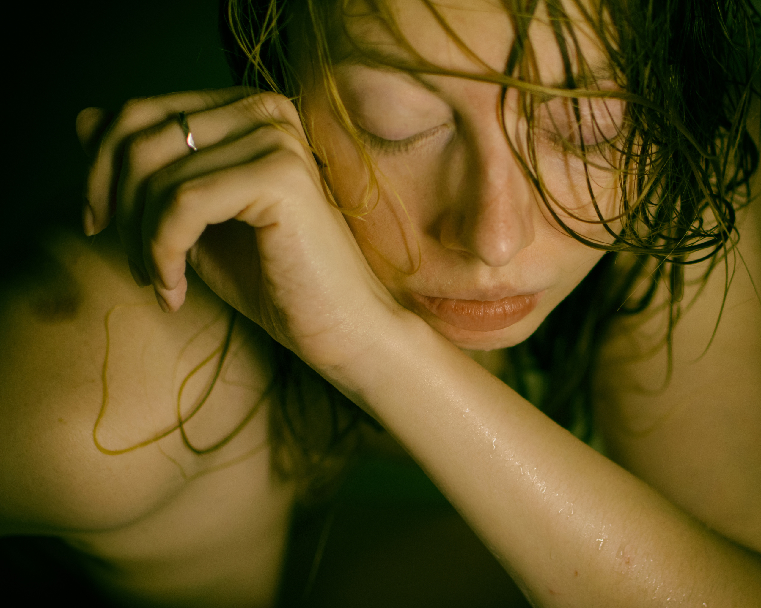 Креативная тематическая индивидуальная портретная съёмка. Фотограф Екатеринбург для вас или вашего бренда