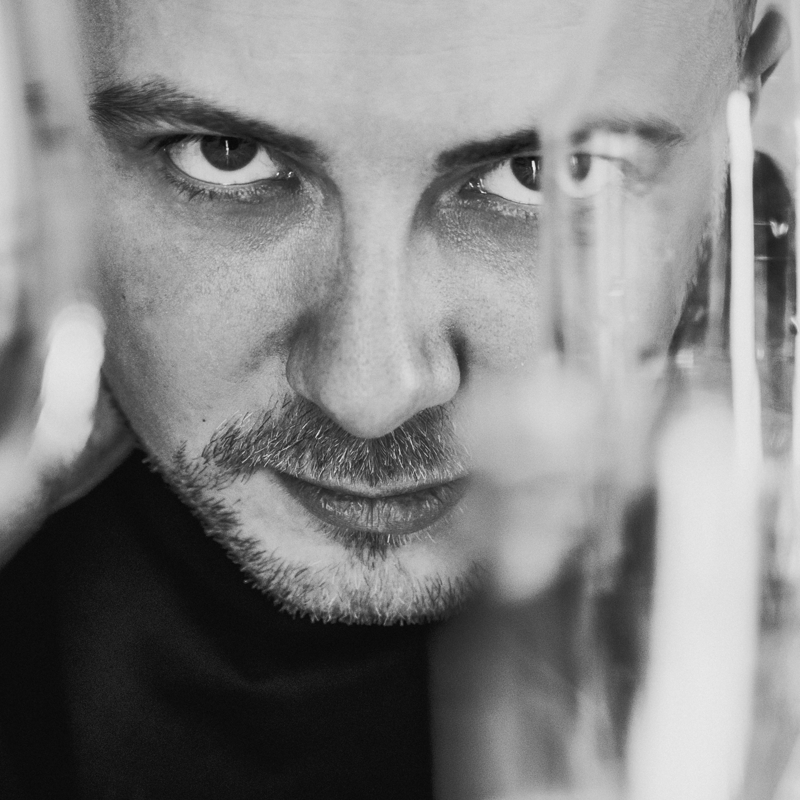 Креативная тематическая индивидуальная портретная съёмка. Фотограф Екатеринбург для вас или вашего бренда