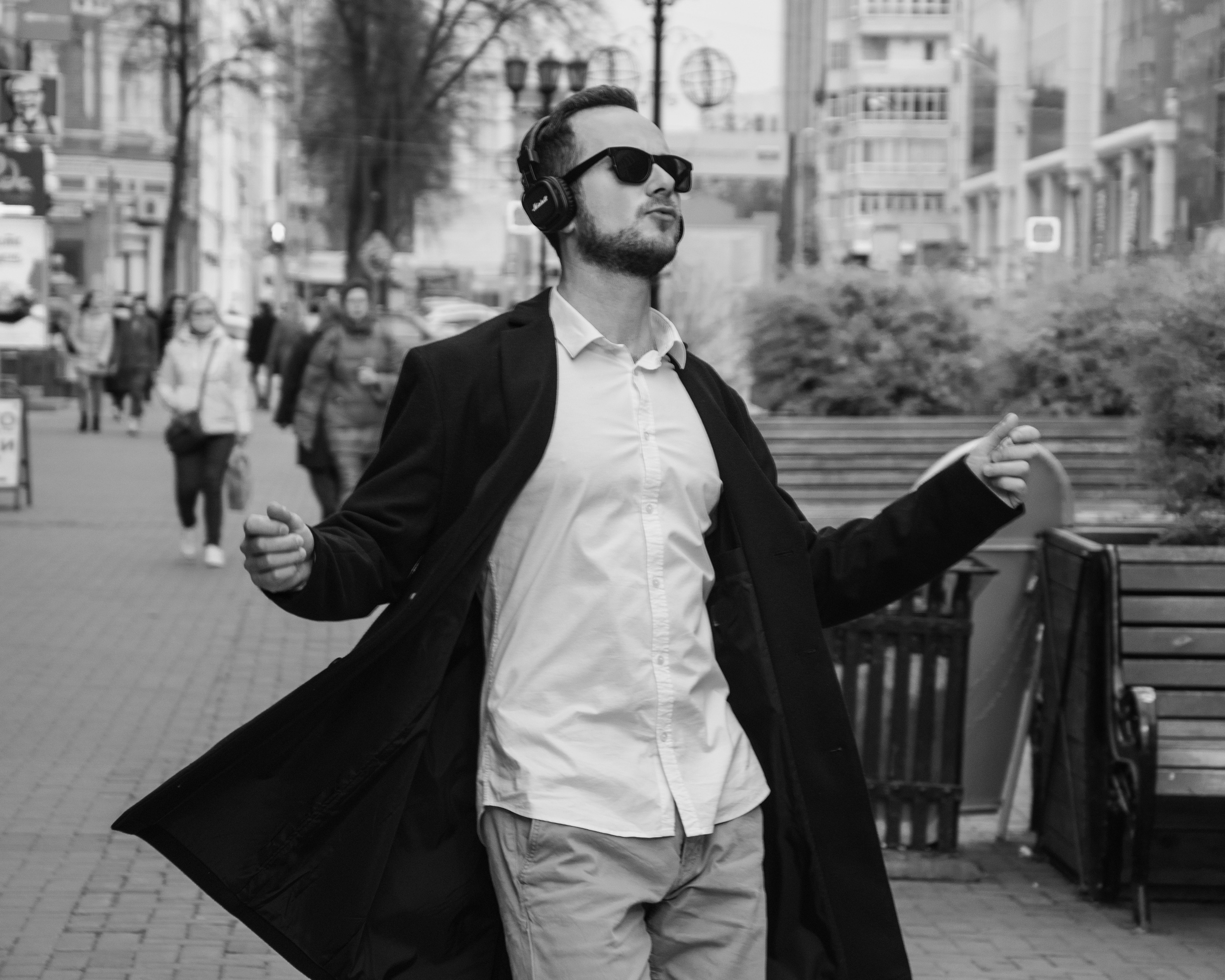 Креативная тематическая индивидуальная портретная съёмка. Фотограф Екатеринбург для вас или вашего бренда