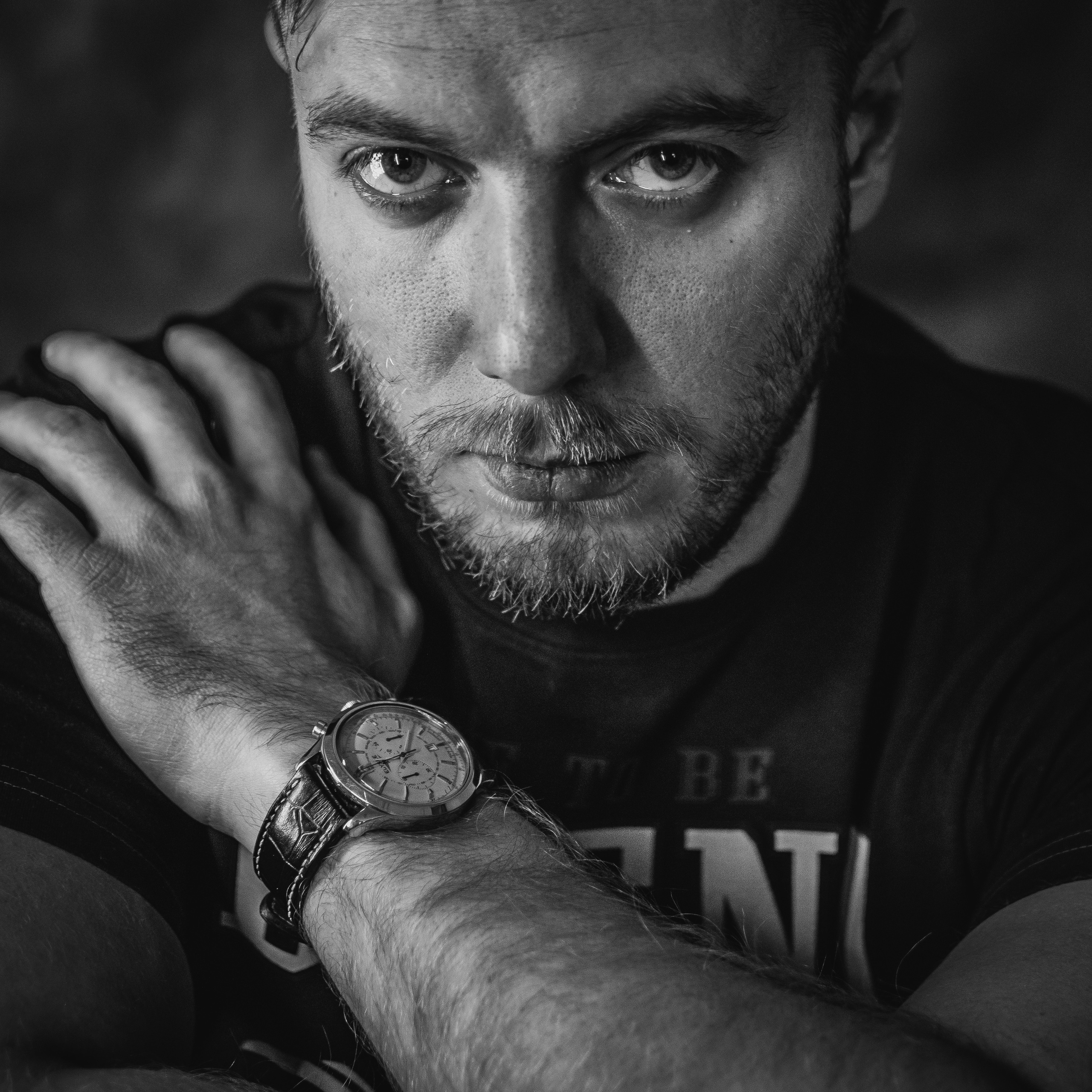 Креативная тематическая индивидуальная портретная съёмка. Фотограф Екатеринбург для вас или вашего бренда