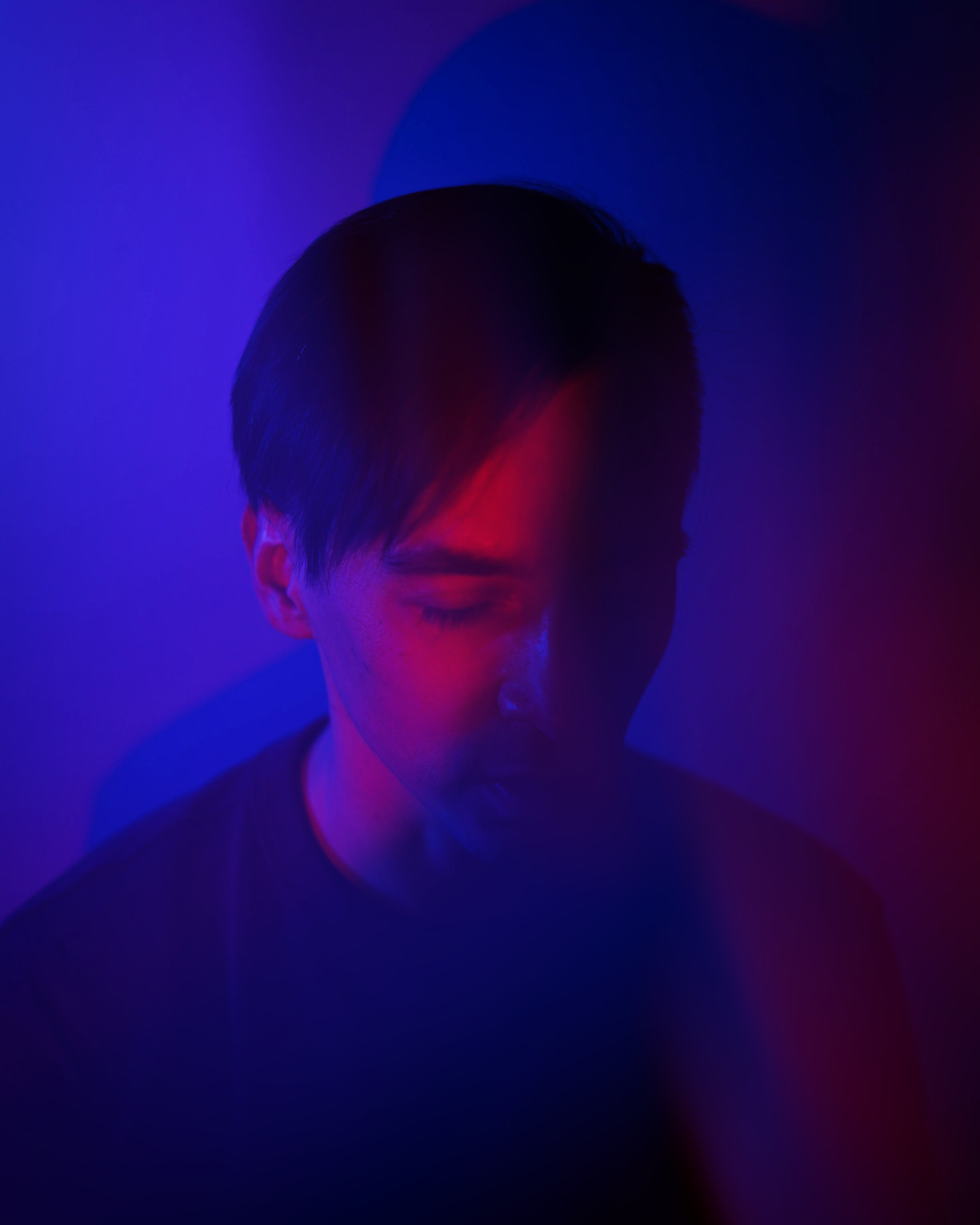 Креативная тематическая индивидуальная портретная съёмка. Фотограф Екатеринбург для вас или вашего бренда