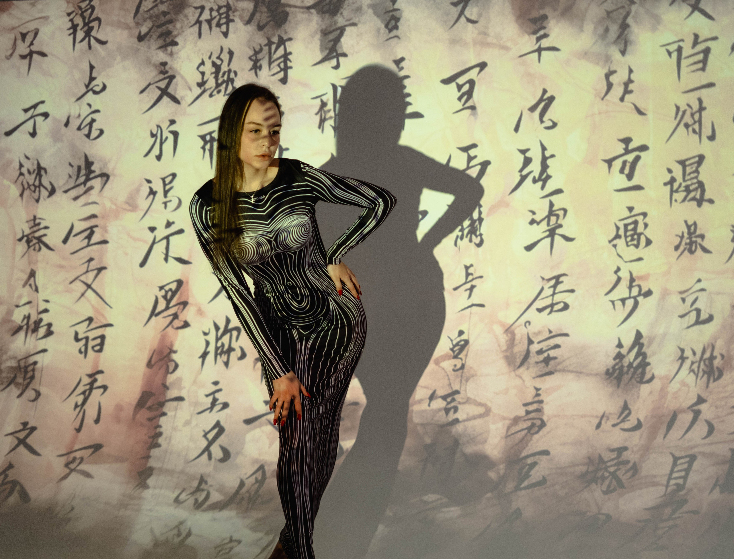 Проектор 16.03.25. Студийный, портретный, семейный фотограф Южно-Сахалинска Яна Радаева