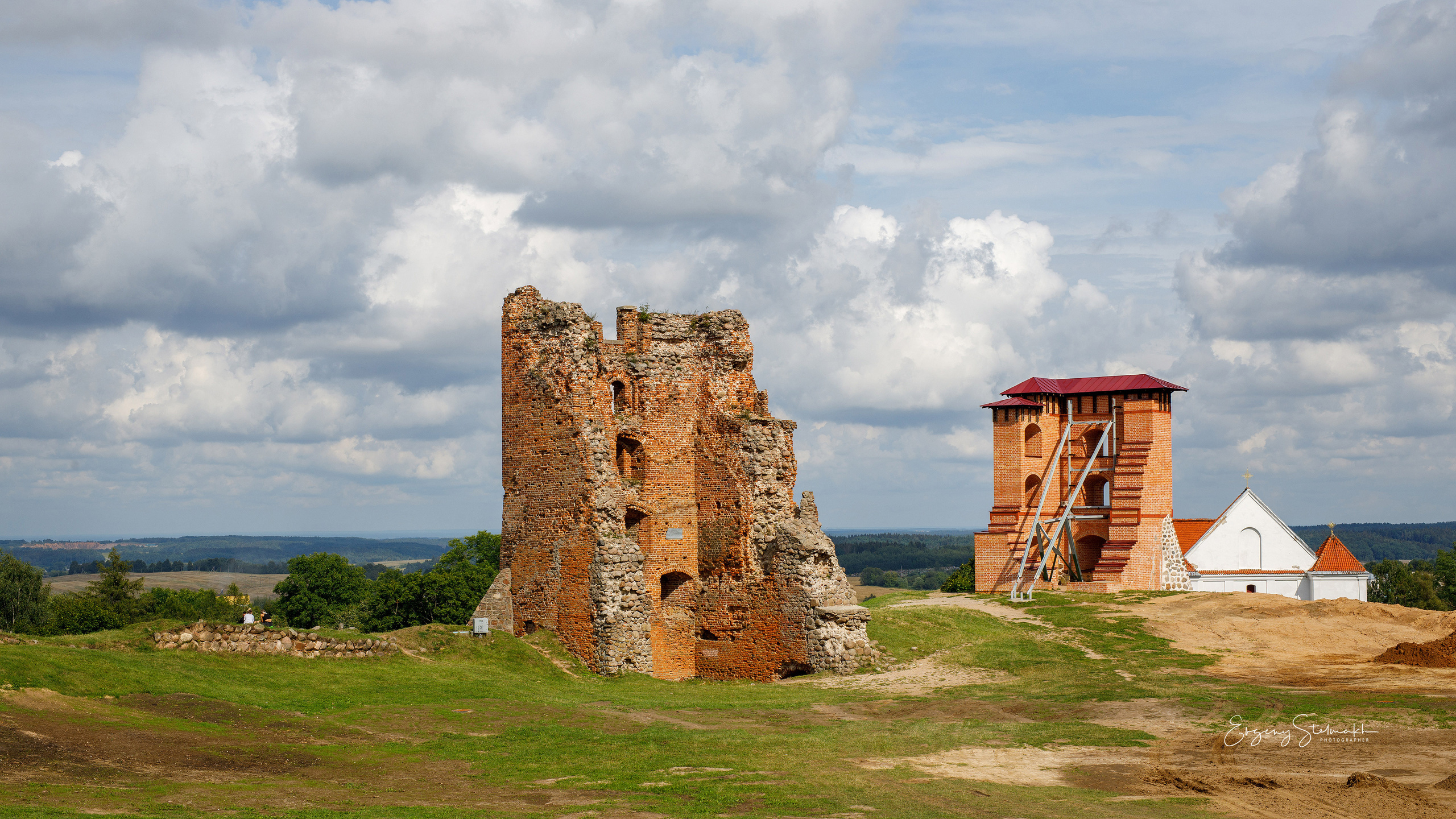 Руины замка в Новогрудке