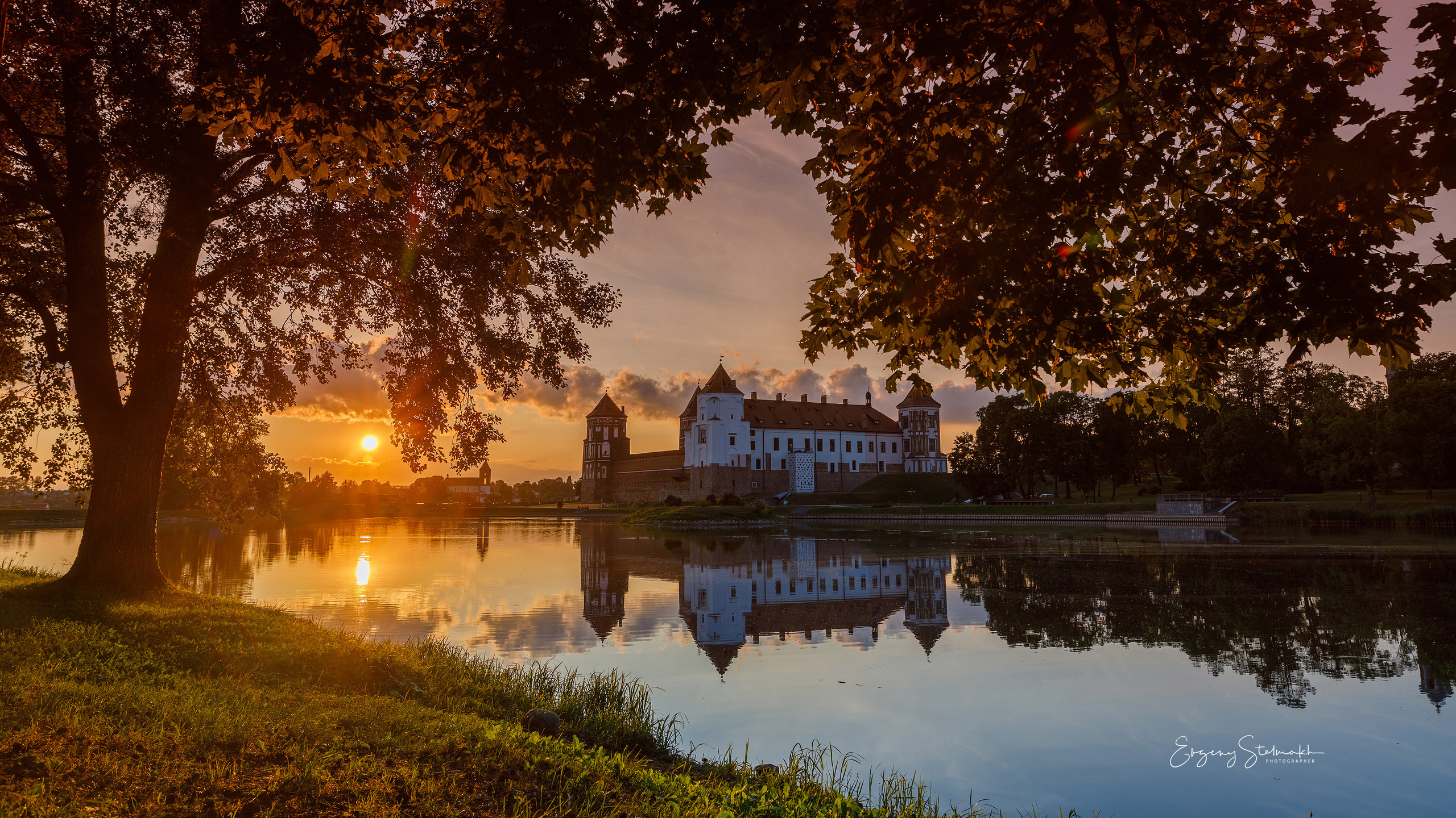 Закат 9 августа 2021 г. 2021-08-09 20:32:26