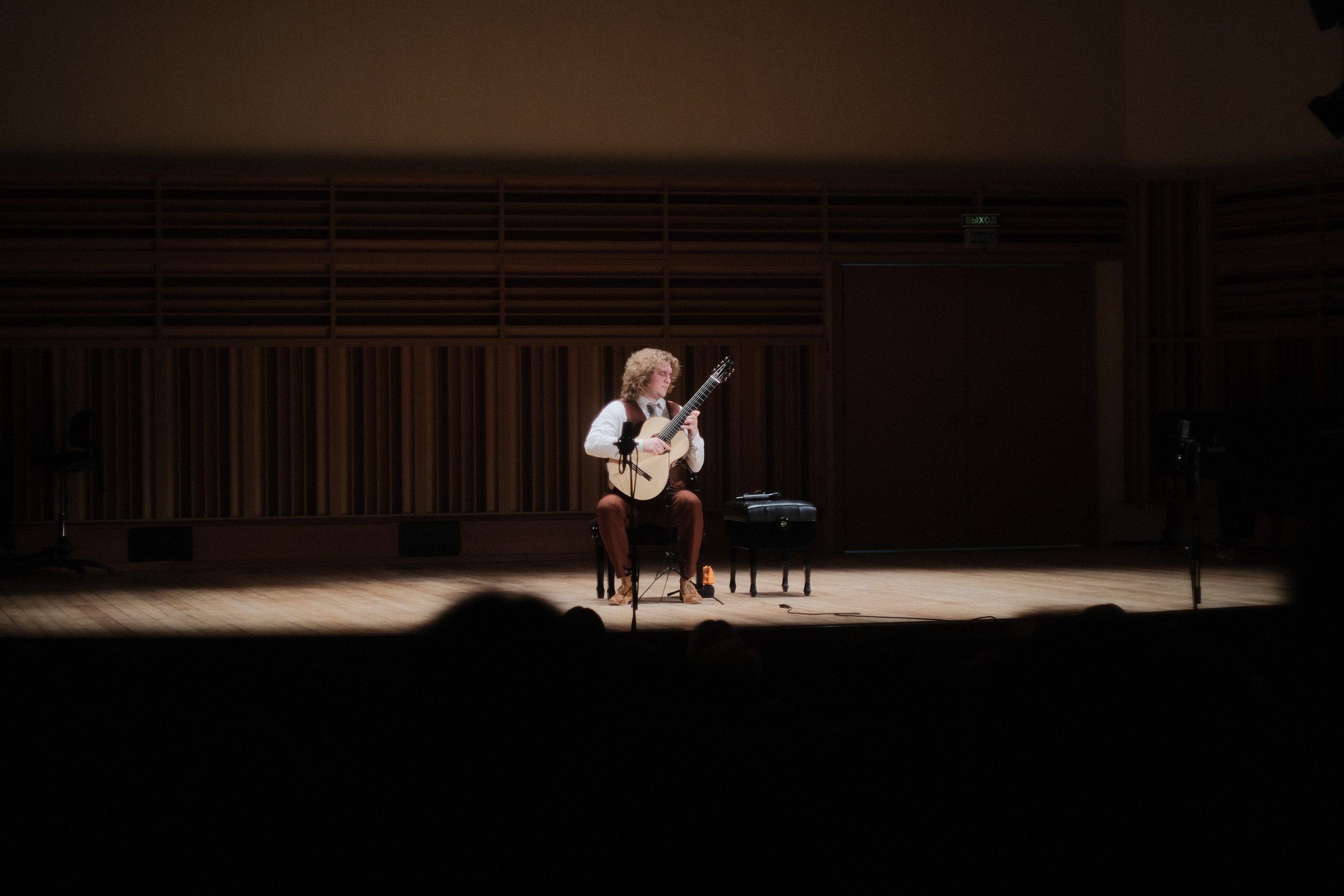 Гитарный концерт Романа Зорькина. Goncharov Tim