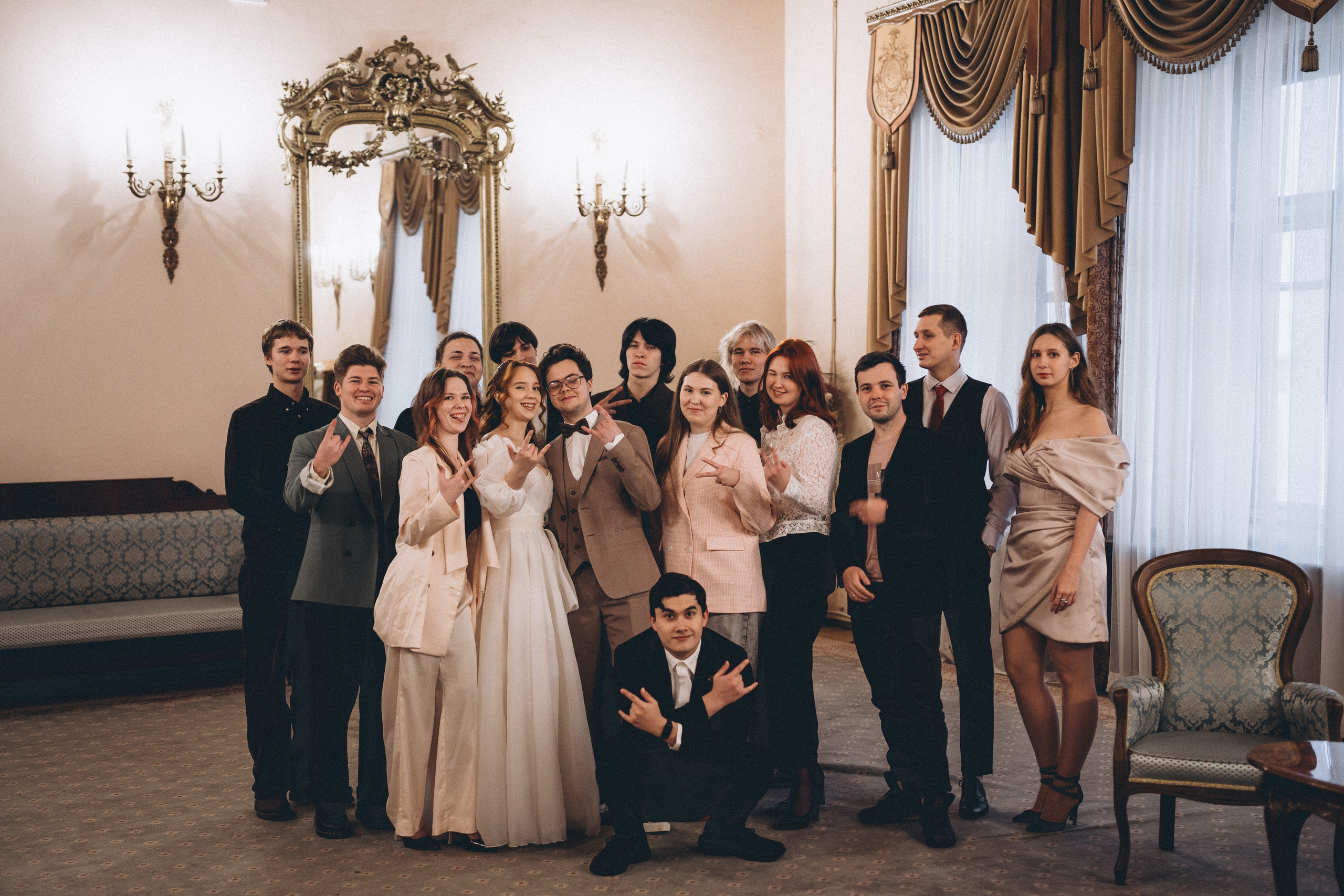 СВАДЕБНАЯ СЬЕМКА ВО ВТОРОМ ДВОРЦЕ С ГОСТЯМИ И ПРОГУЛКА В ТАВРИЧЕСКОМ САДУ. Профессиональный фотограф, Санкт-Петербург — Виктория Богомолова