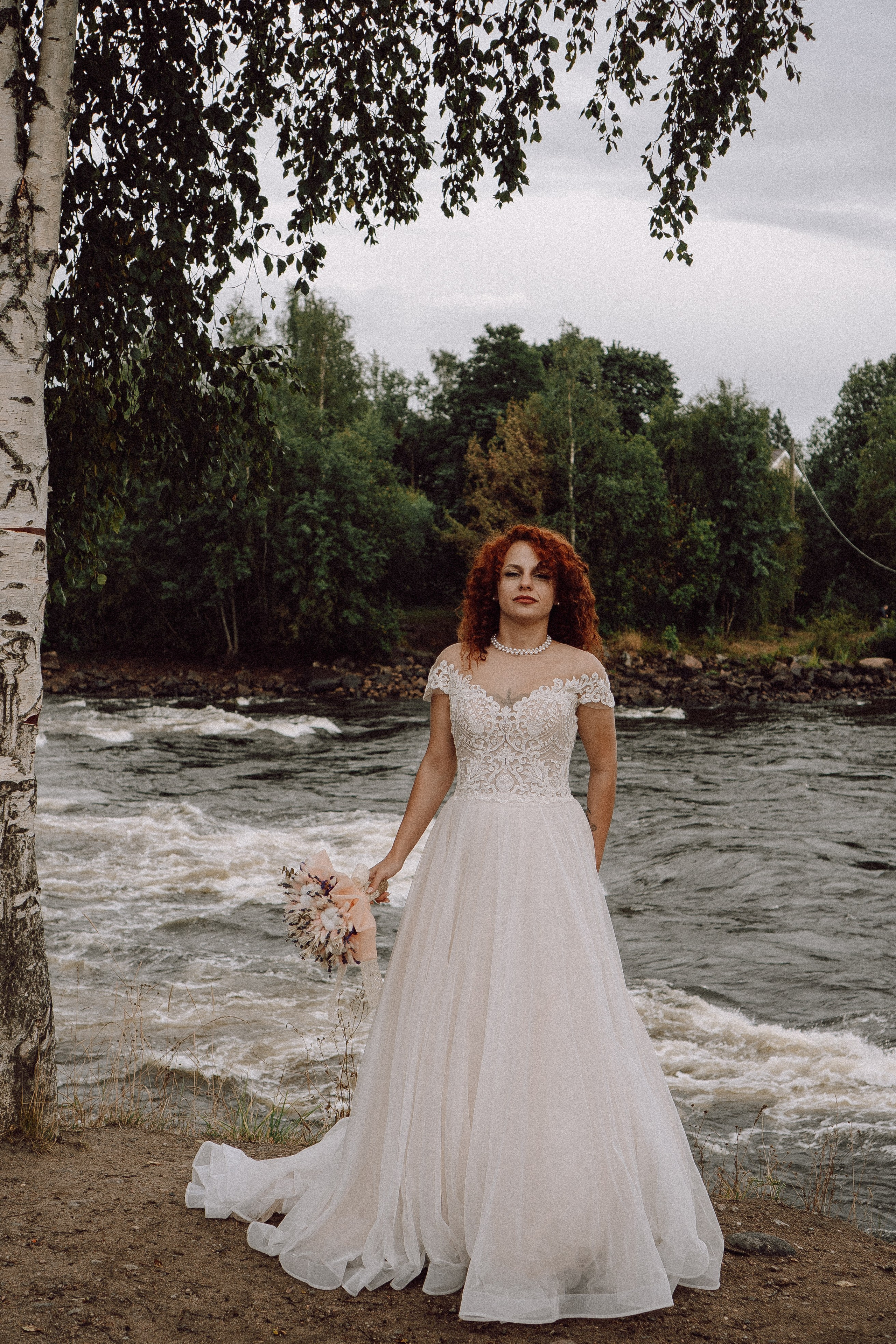 СВАДЕБНАЯ ФОТОСЕССИИЯ ПАРЫ В ГОРОДЕ ПРИОЗЕРСК В СОСНОВОМ ЛЕСУ И С ПИКАПОМ. Профессиональный фотограф, Санкт-Петербург — Виктория Богомолова