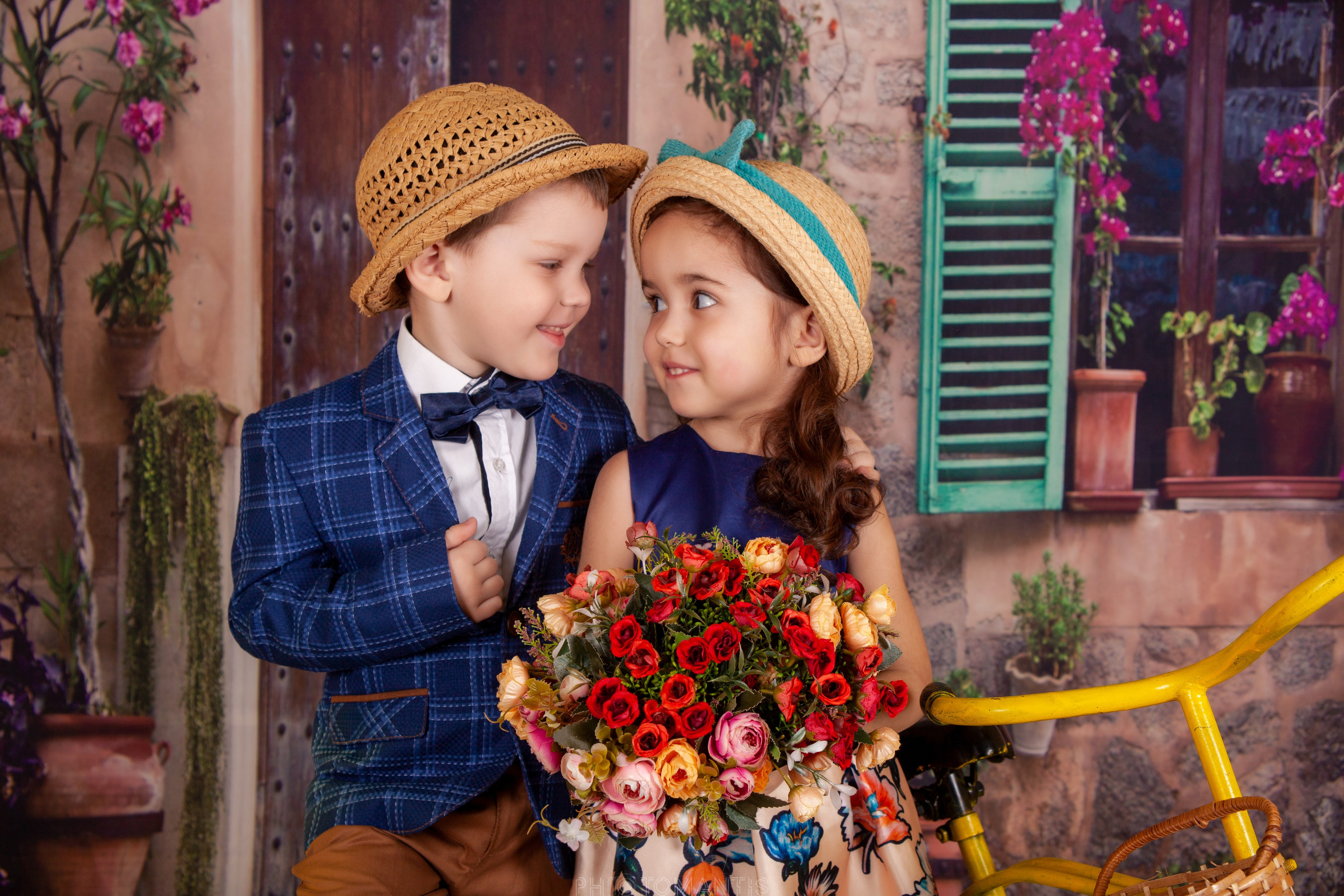 Студия. Photomantis