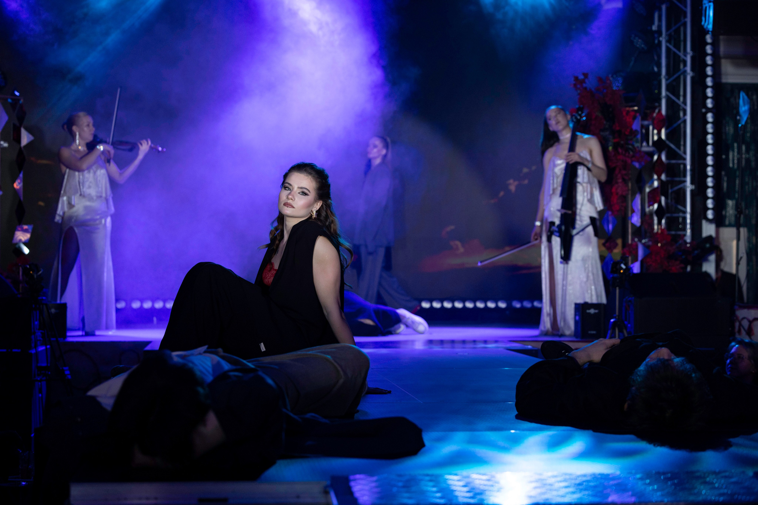 Модный показ «ИСКУШЕНИЕ» Казино Шамбала. Фотограф Olya Posnimay