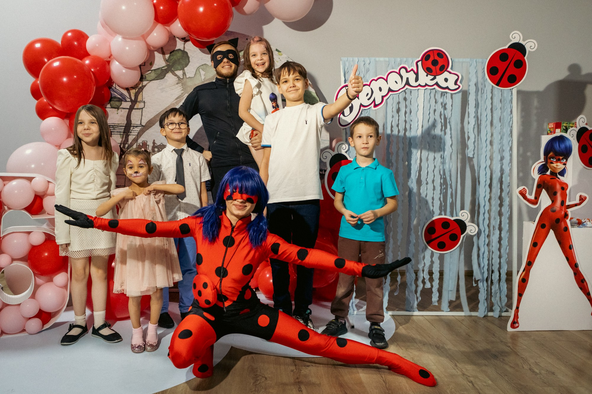 День Рождения в Территории Фитнеса. Фотограф в Оренбурге. Профессиональный фотограф