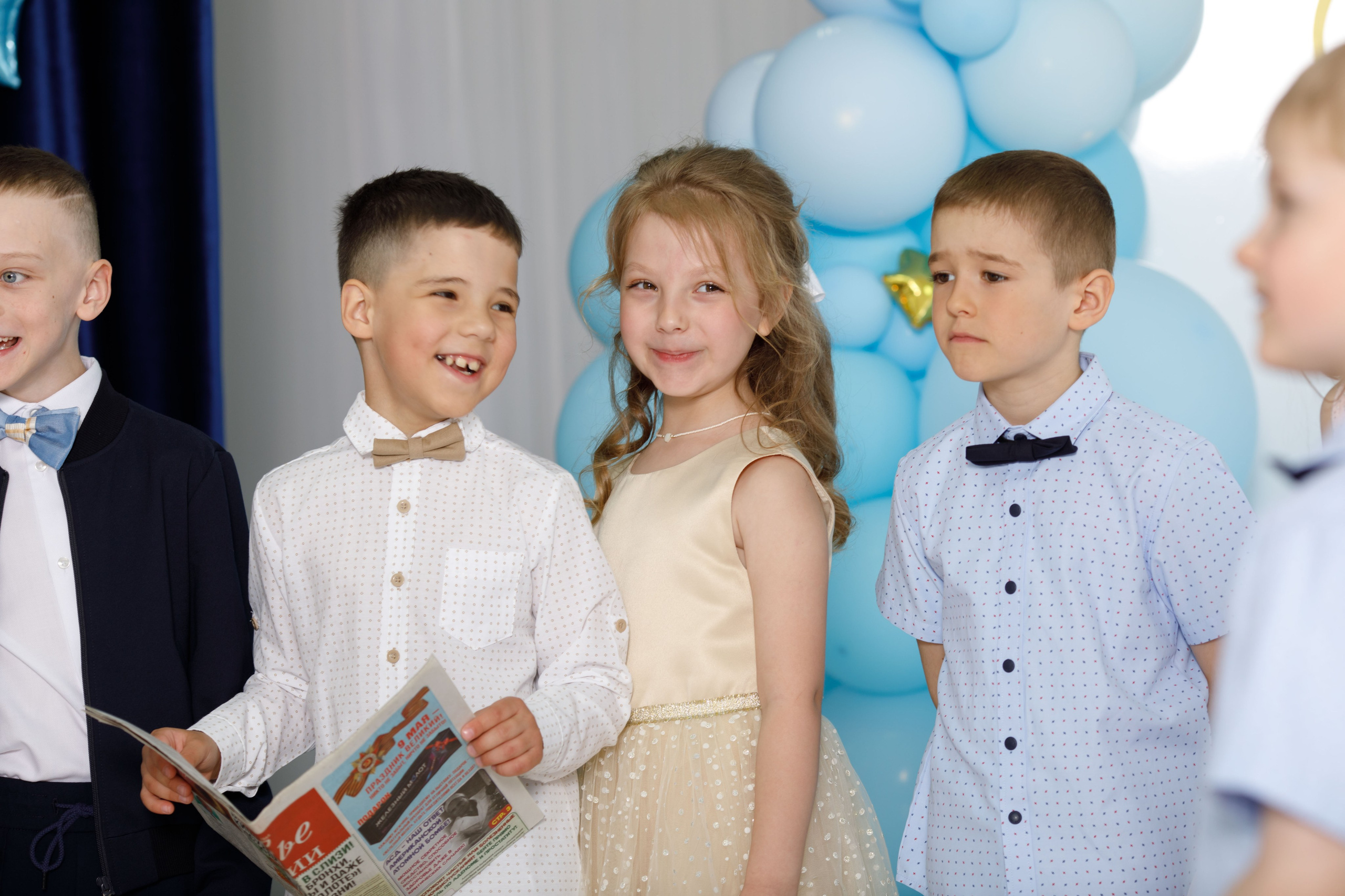 Выпускной в Гармонии. Фотограф Анна Телекаева, выпускные альбомы, семейные и репортажные съемки в Омске