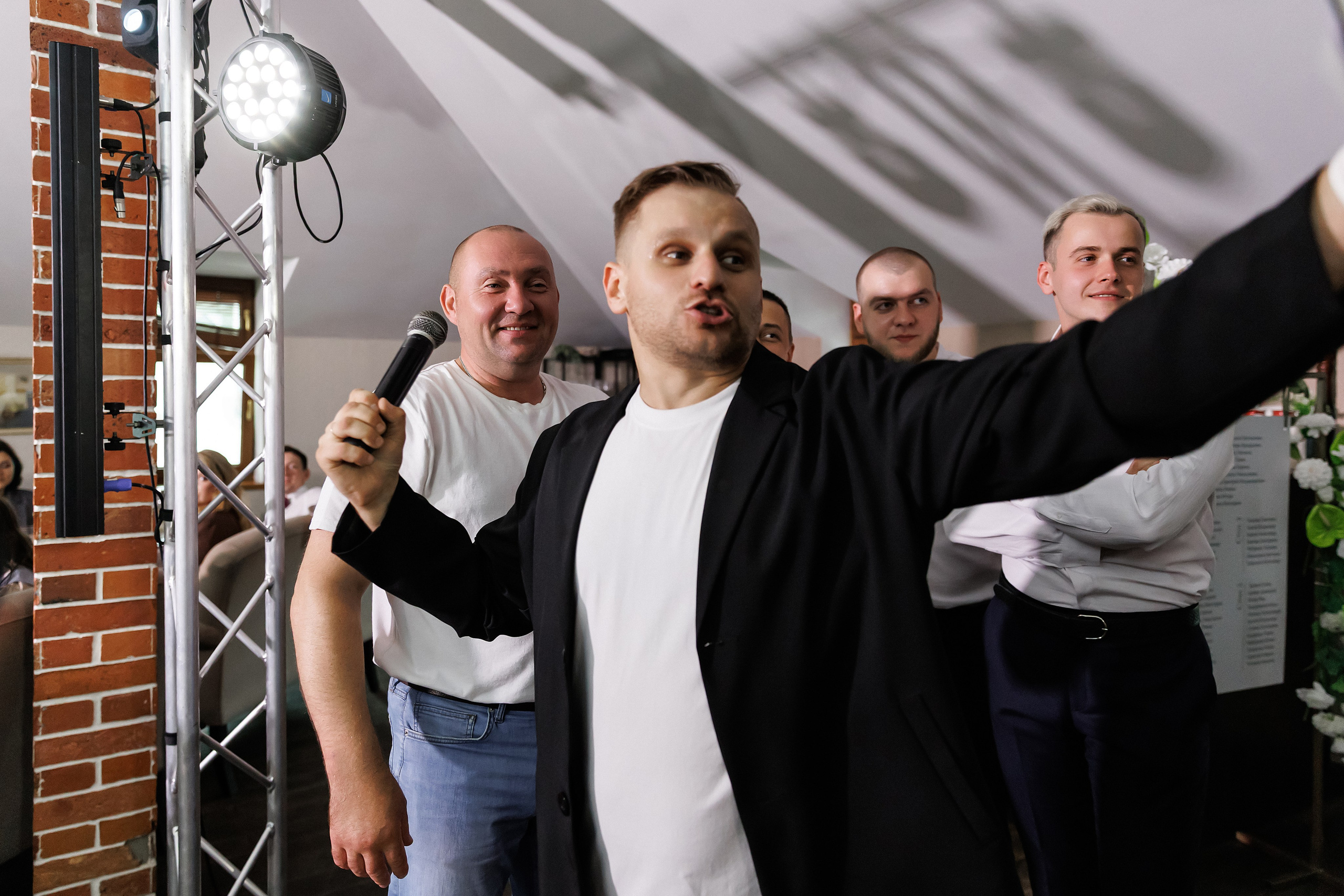 Екатерина и Владислав. Свадебный фотограф в Пскове и Санкт-Петербурге | Анна Голикова