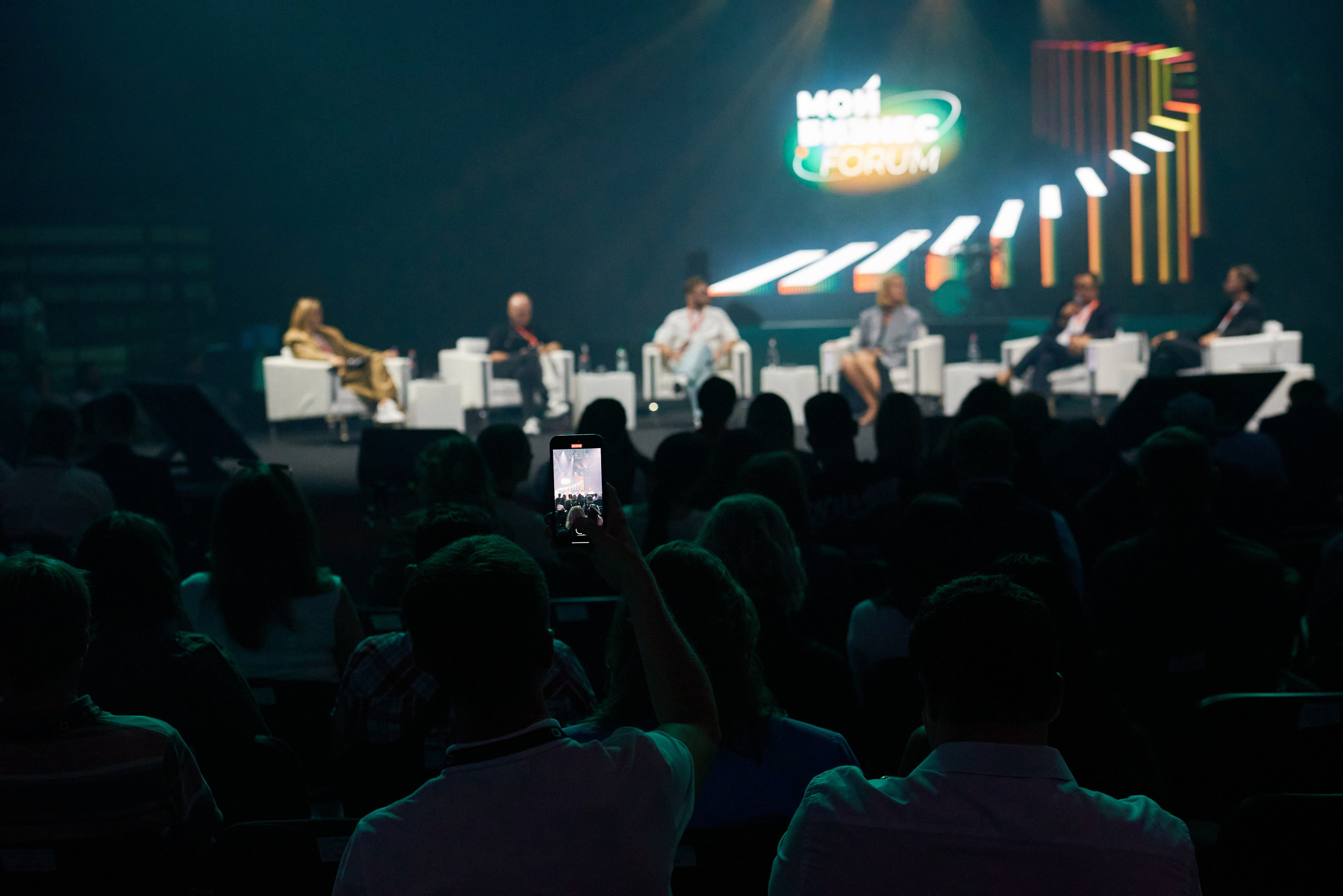 Мой бизнес FORUM. Иван Ступа, репортажный фотограф в Санкт-Петербурге и Ленинградской области