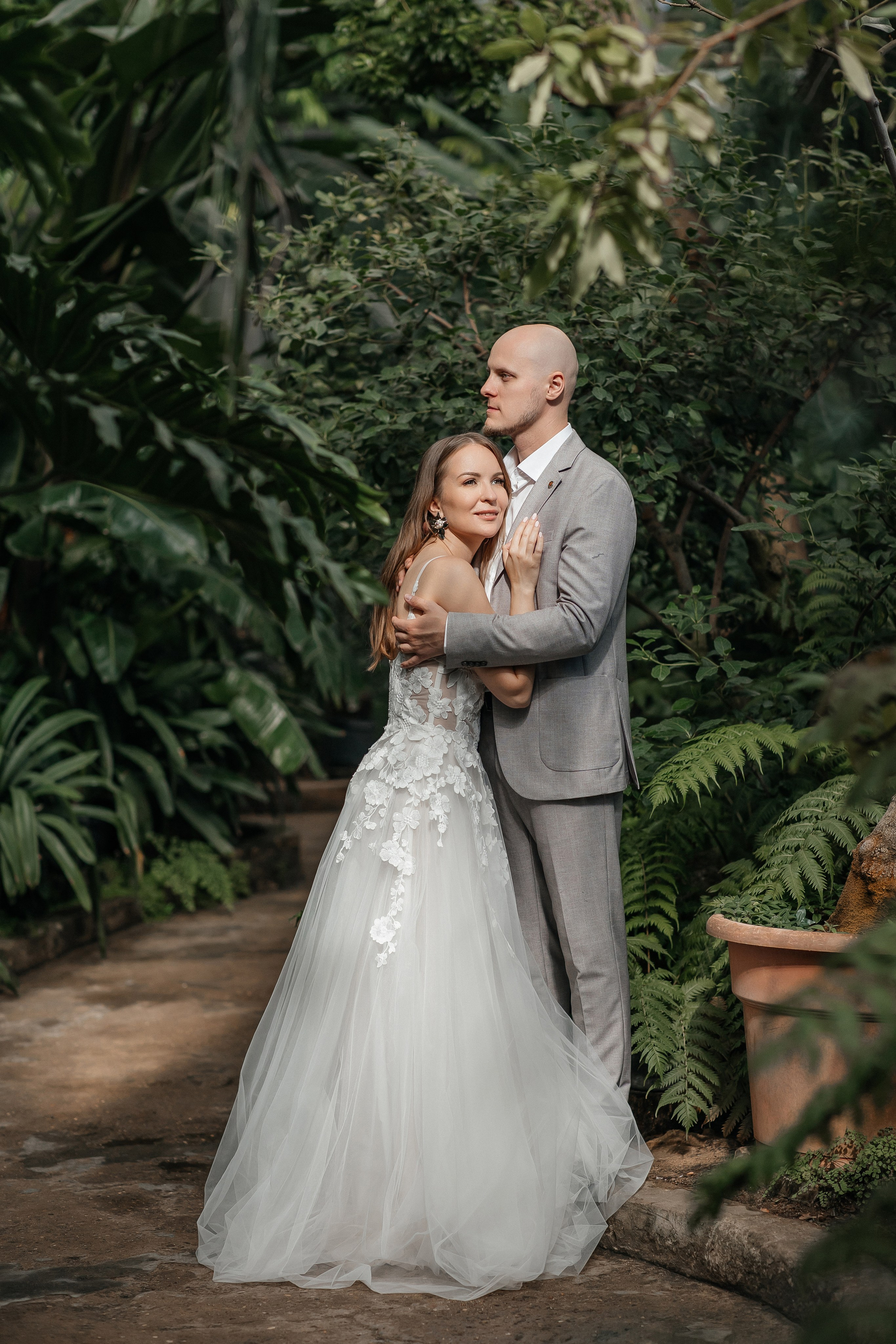 Свадебная фотосессия в Старой фондовой оранжерее Ботанического сада