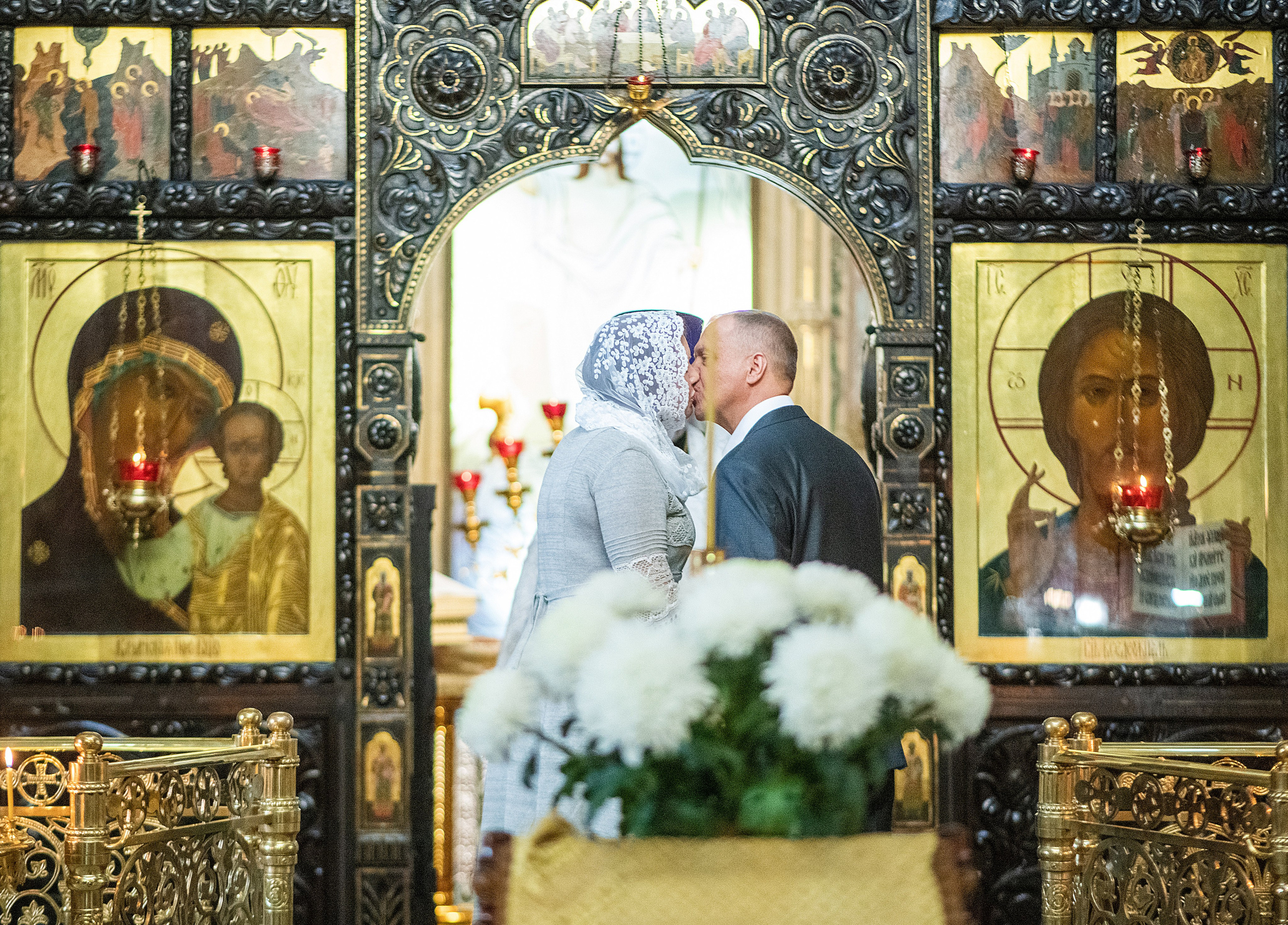 Венчание Натальи и Виктора в Храме Адриана и Натальи в Бабушкине. Фотограф Крещения и Венчания в Москве и МО
