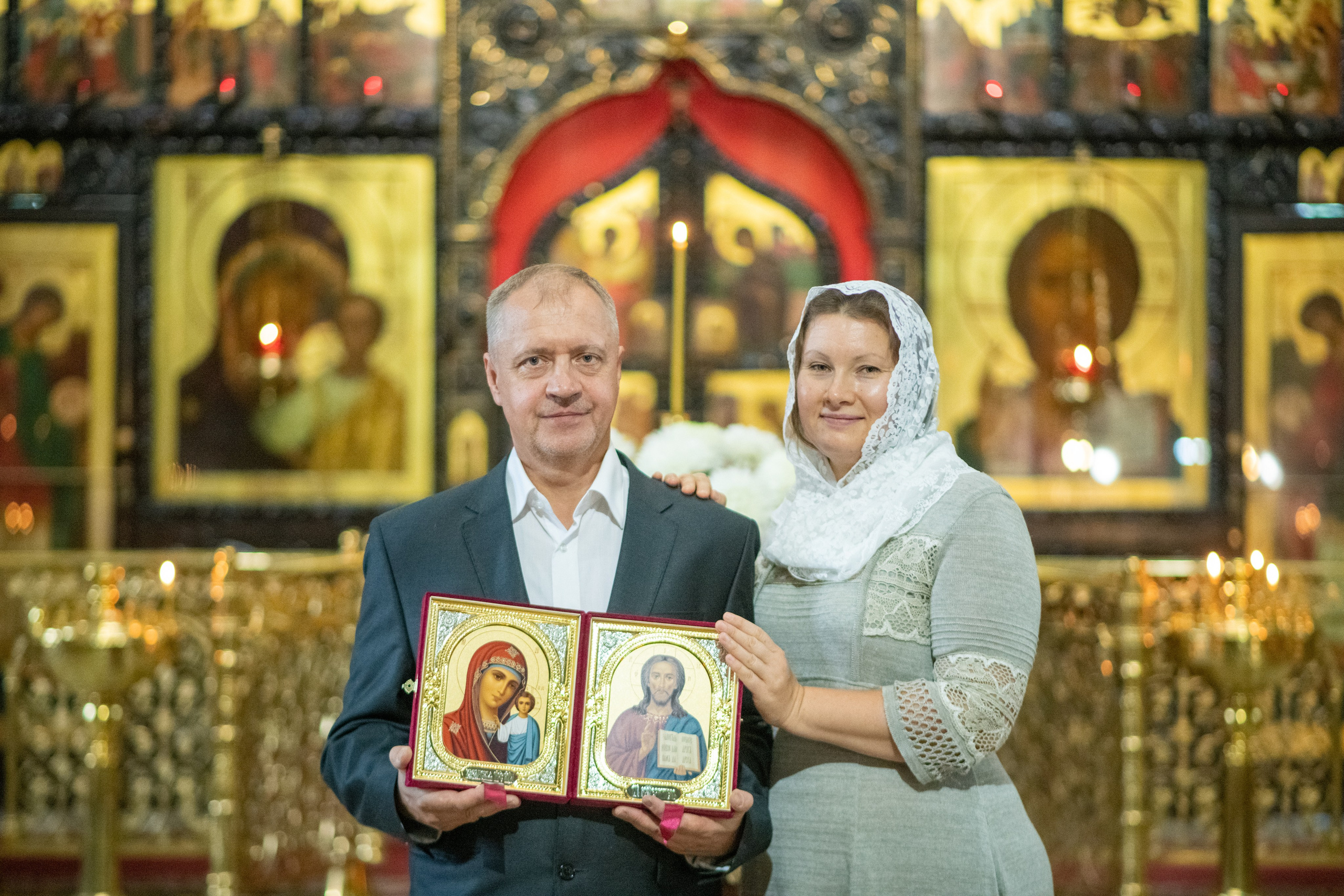 Венчание Натальи и Виктора в Храме Адриана и Натальи в Бабушкине. Фотограф Крещения и Венчания в Москве и МО