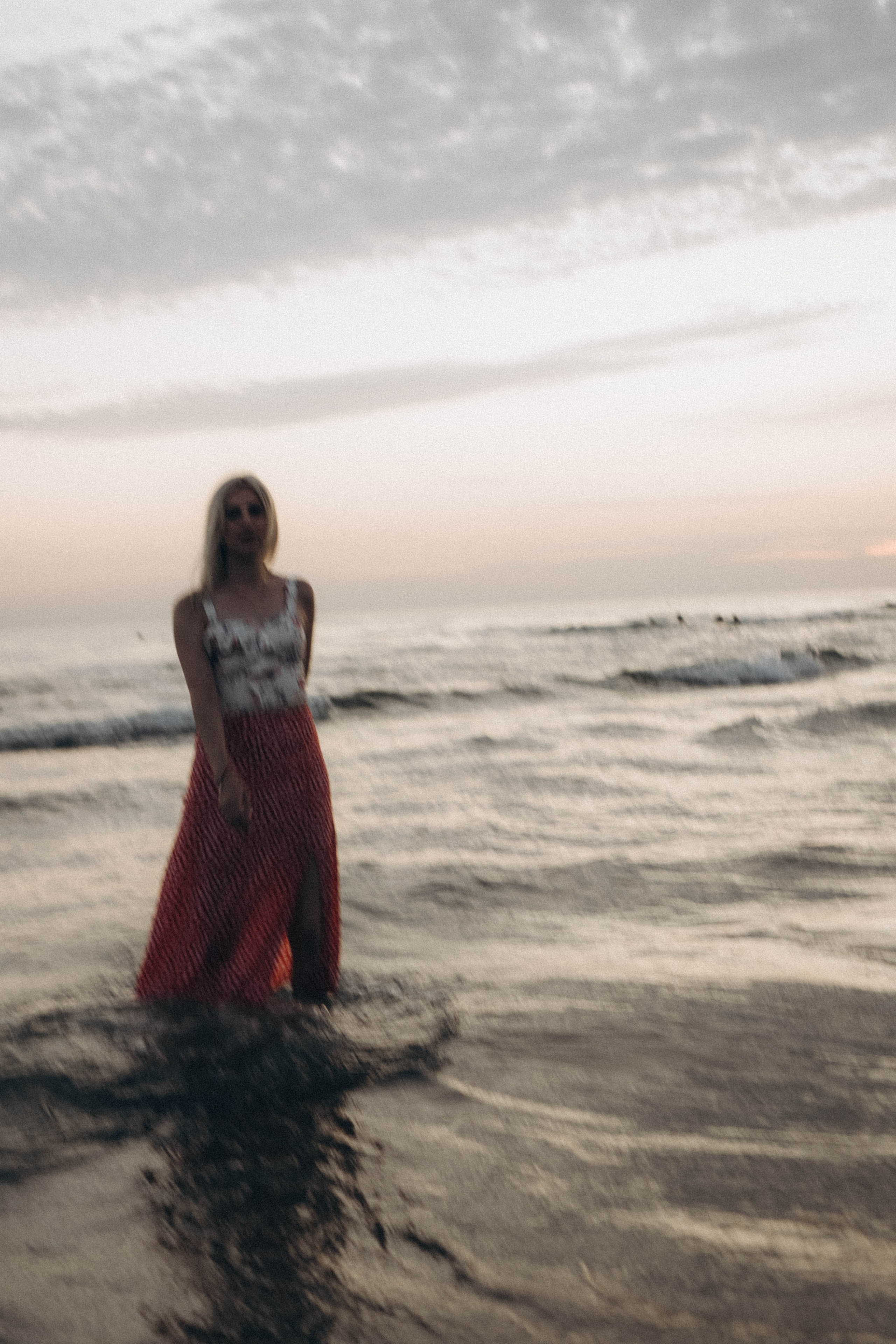 Июльский вечер на берегу черного моря. Профессиональный фотограф, Санкт-Петербург — Виктория Богомолова