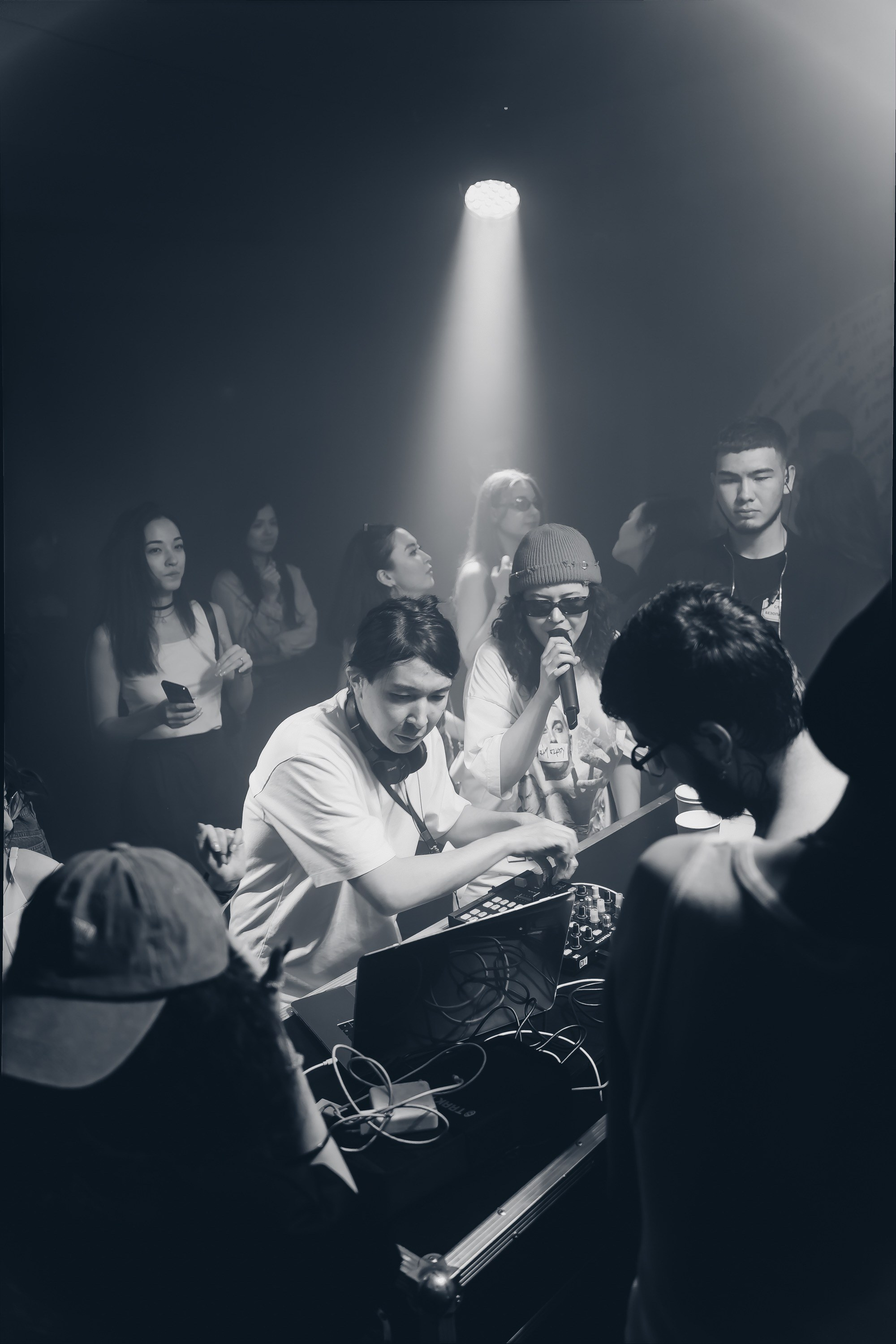 «Music Serf» Party в «Amour Bar». Профессиональный фотограф в городе Астана Копанев Данил