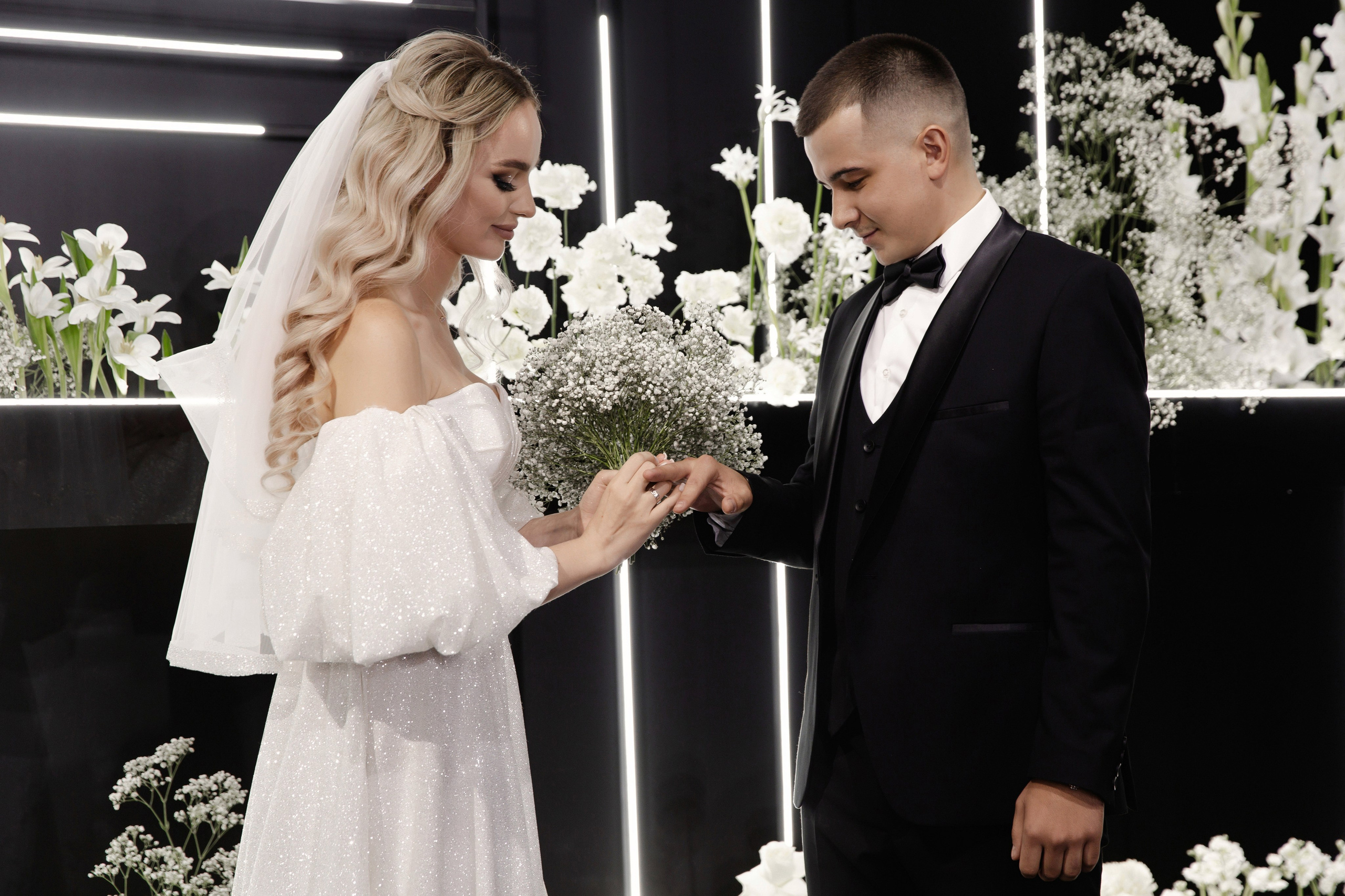 Свадебный день Романа и Анны в комплексе Пересвет Арена. Свадебный фотограф в Ростове Максимов Максим