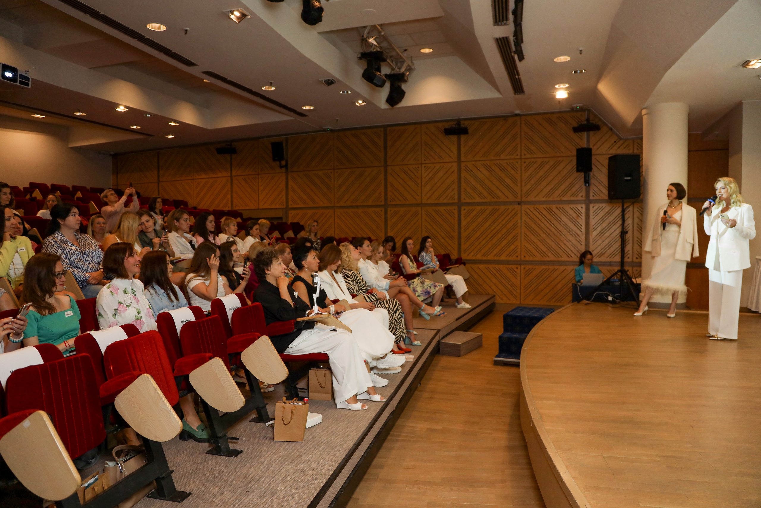 Level UP. Фотограф Антон Чупринин